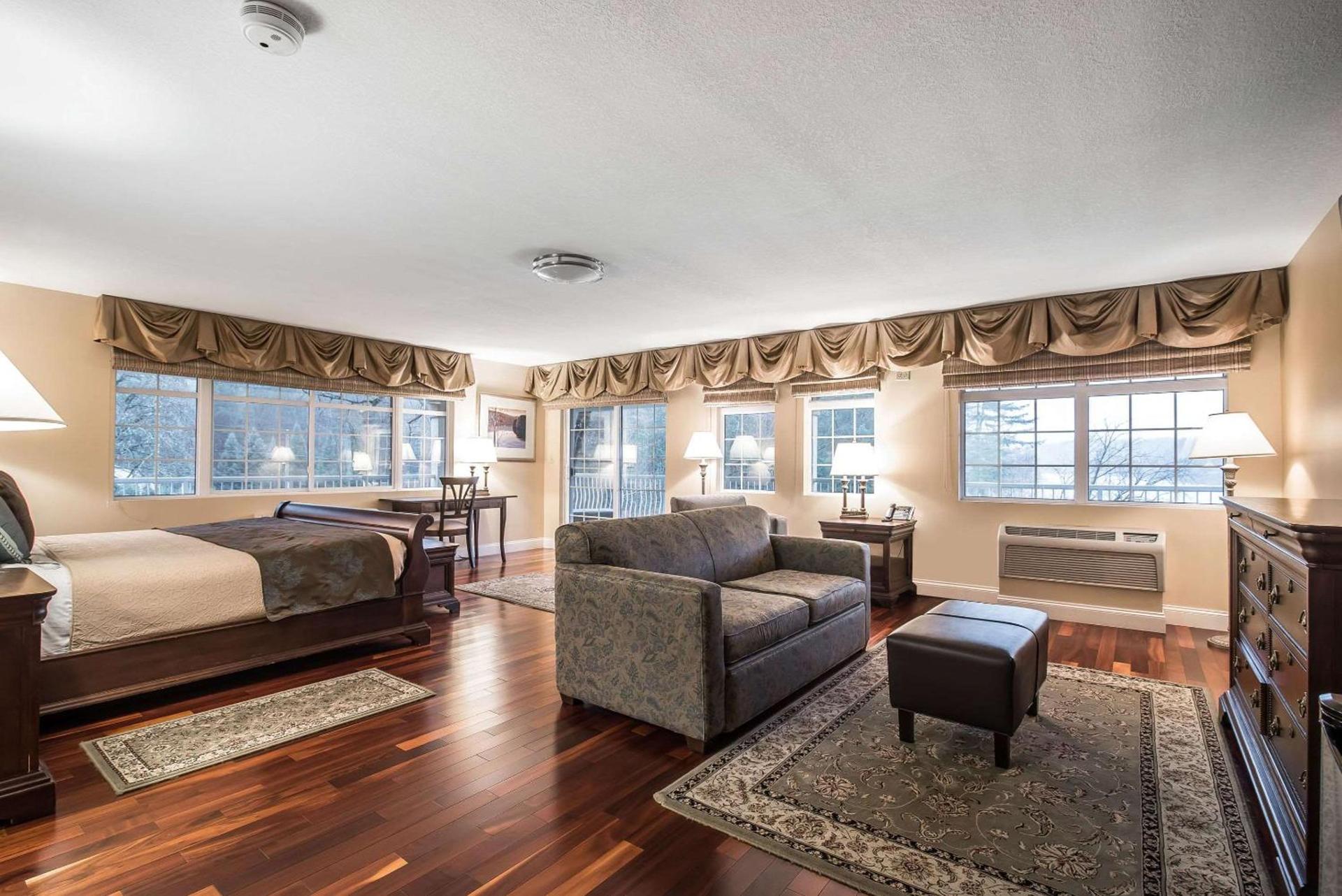 Riverside Hotel, an Ascend Collection Hotel photo 19