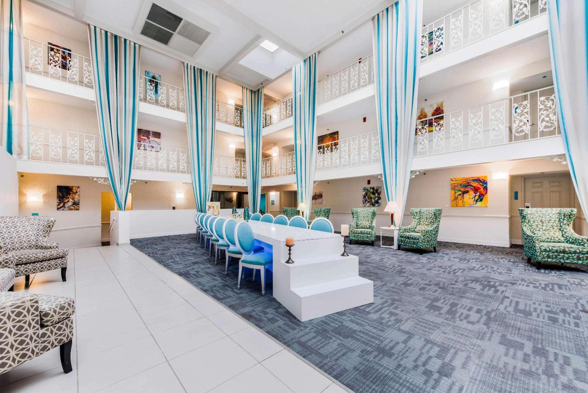The Blu Hotel Blue Ash Cincinnati, an Ascend Collection Hotel photo 5