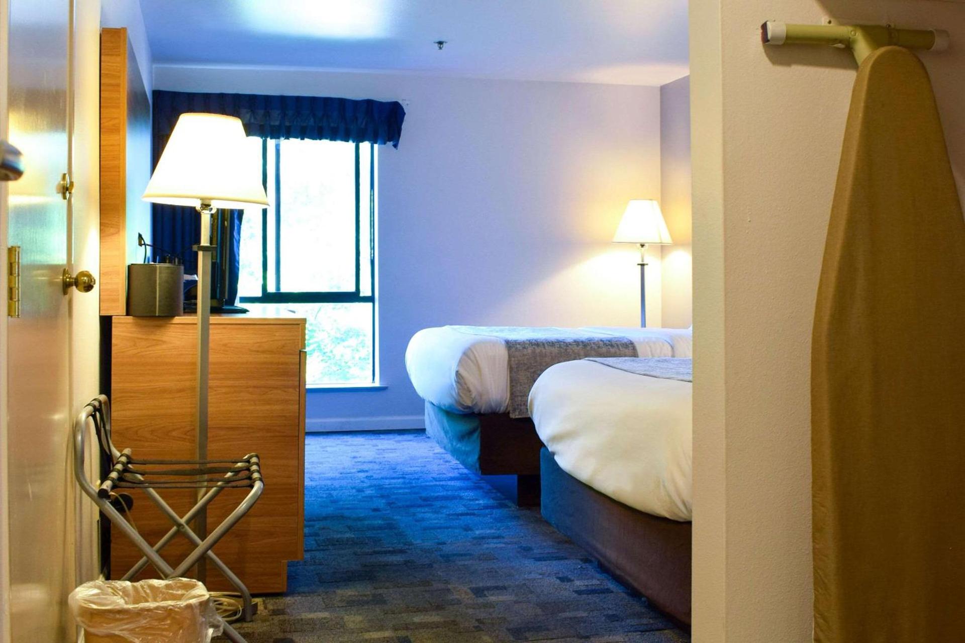 Comfort Inn Bellingham photo 44
