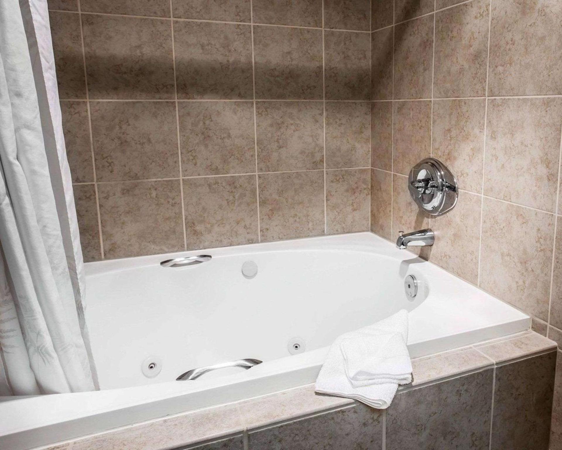 Comfort Inn Bellingham photo 55