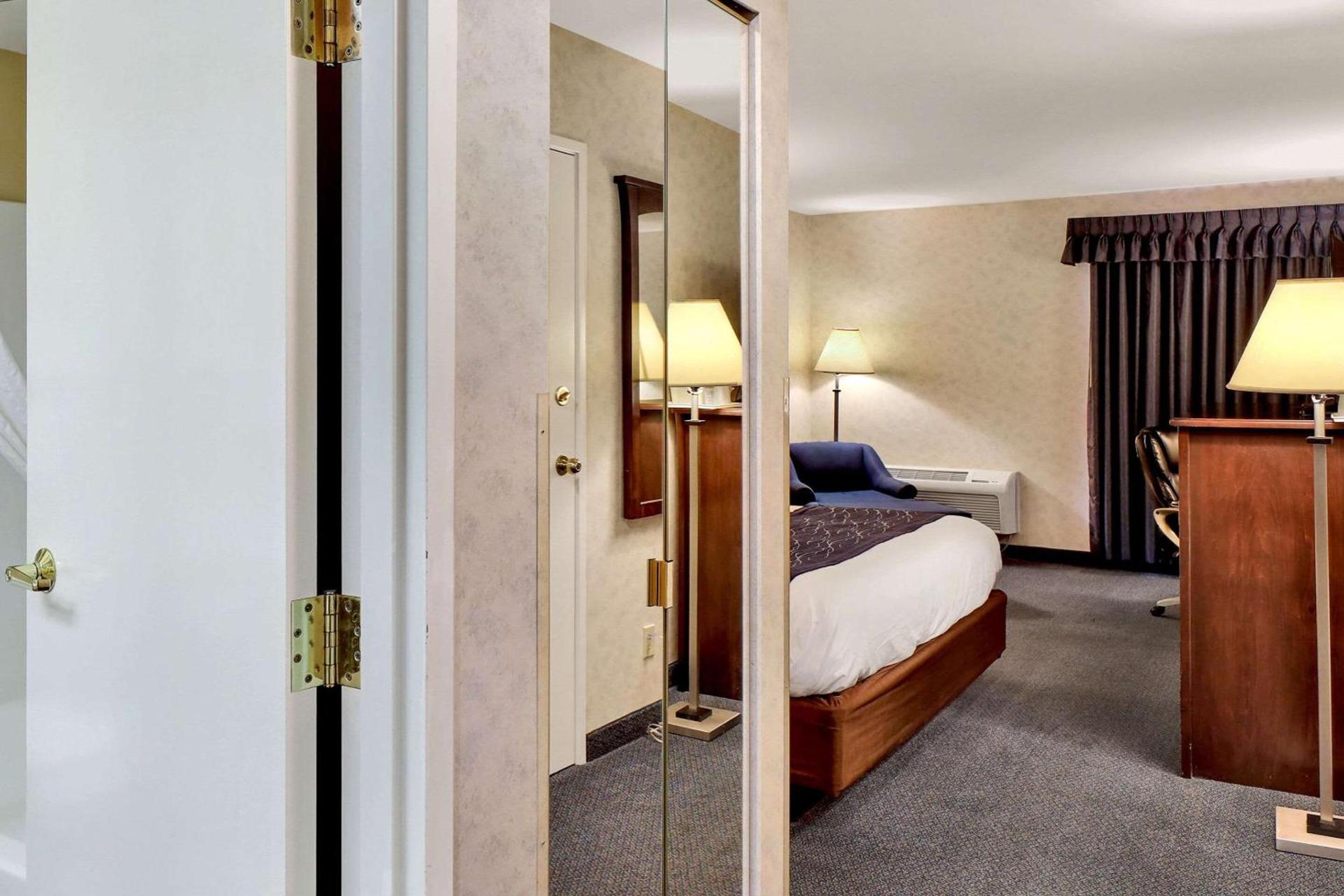 Comfort Inn Bellingham photo 13