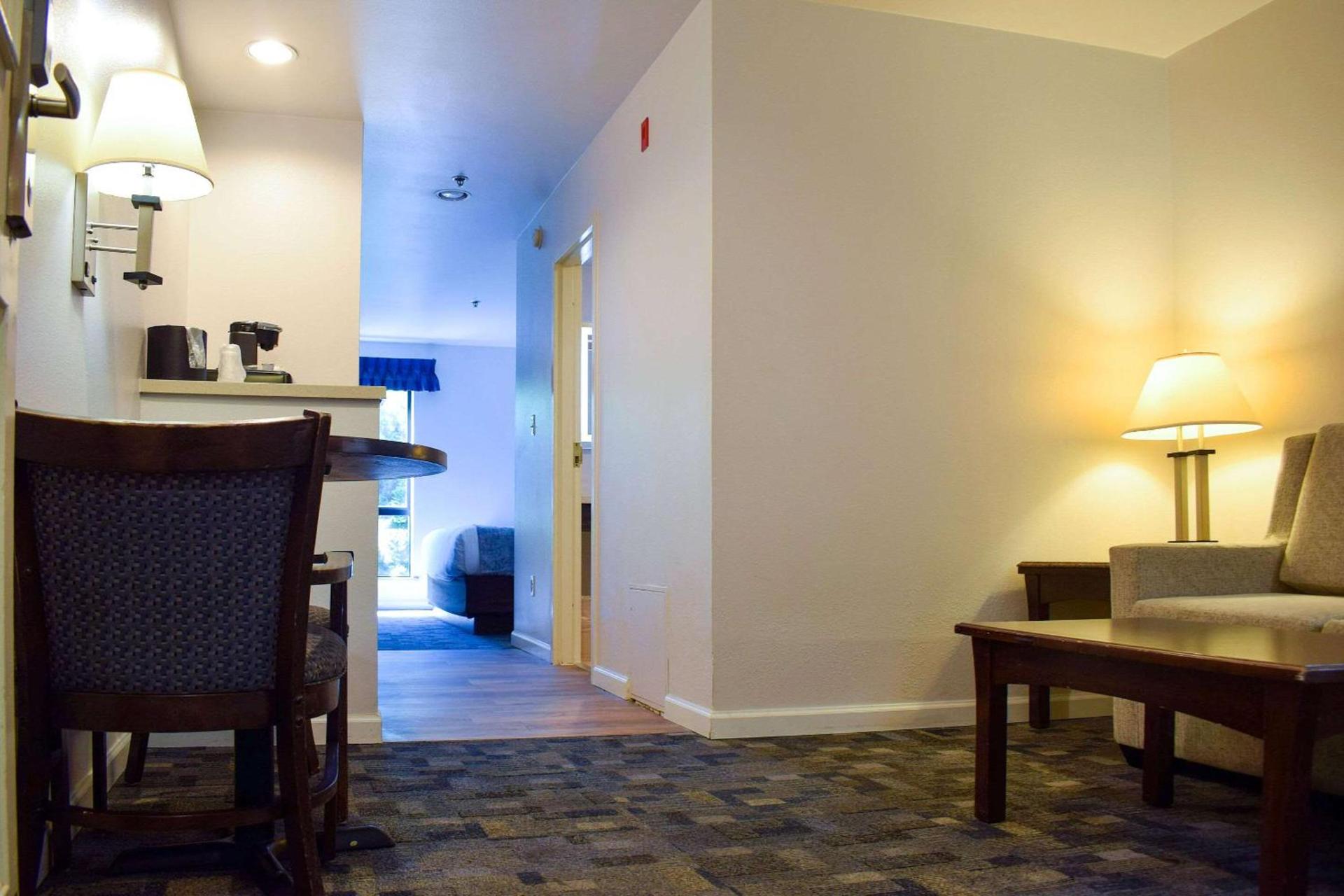 Comfort Inn Bellingham photo 16