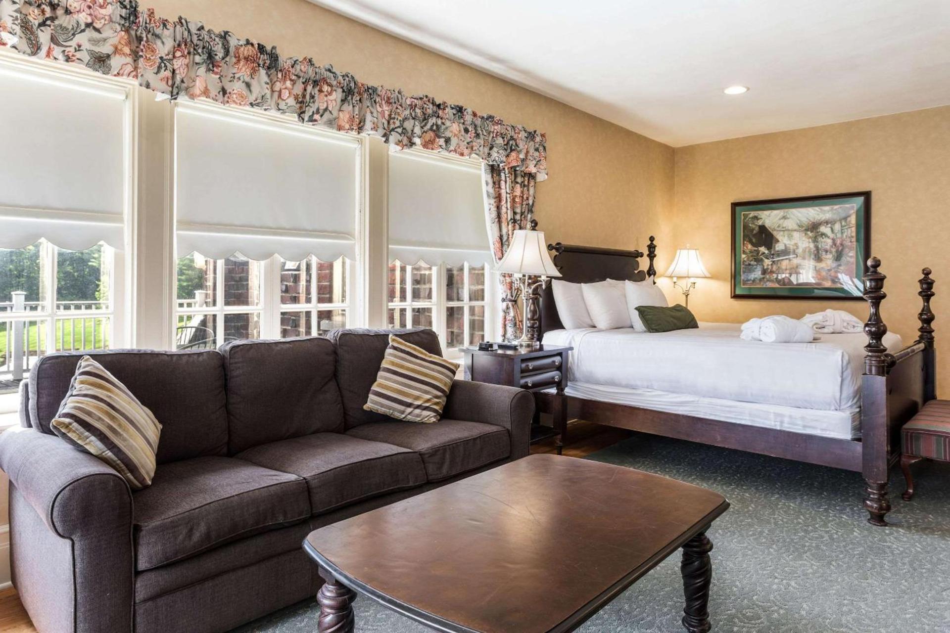 Traditions Hotel & Spa Johnson City - Binghamton, an Ascend Collection Hotel photo 50