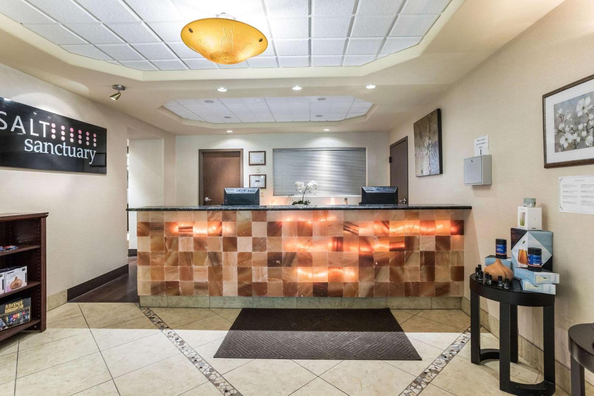 Traditions Hotel & Spa Johnson City - Binghamton, an Ascend Collection Hotel photo 83