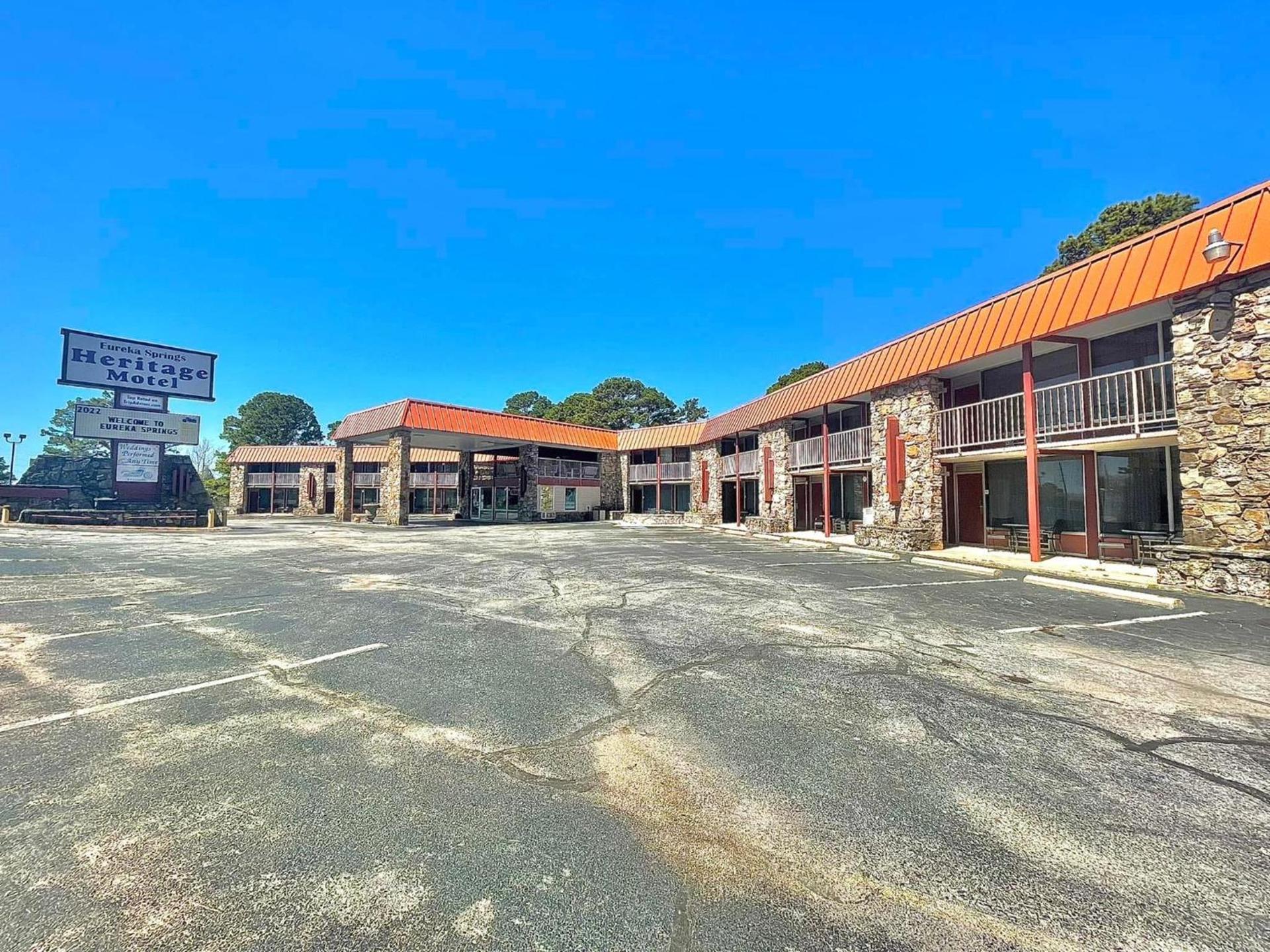 Eureka Springs Heritage Motel photo 1