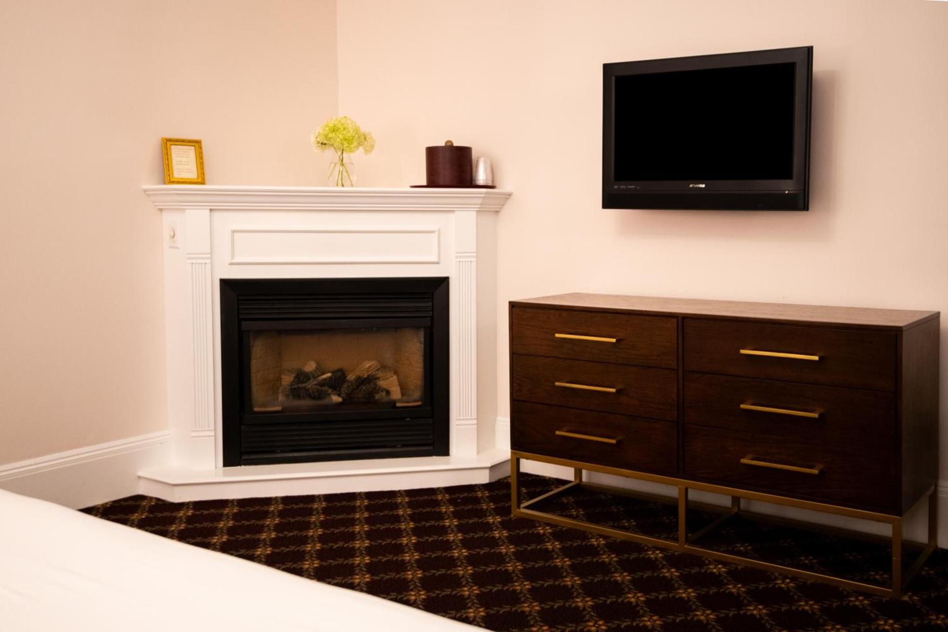 Bar Harbor Manor photo 61