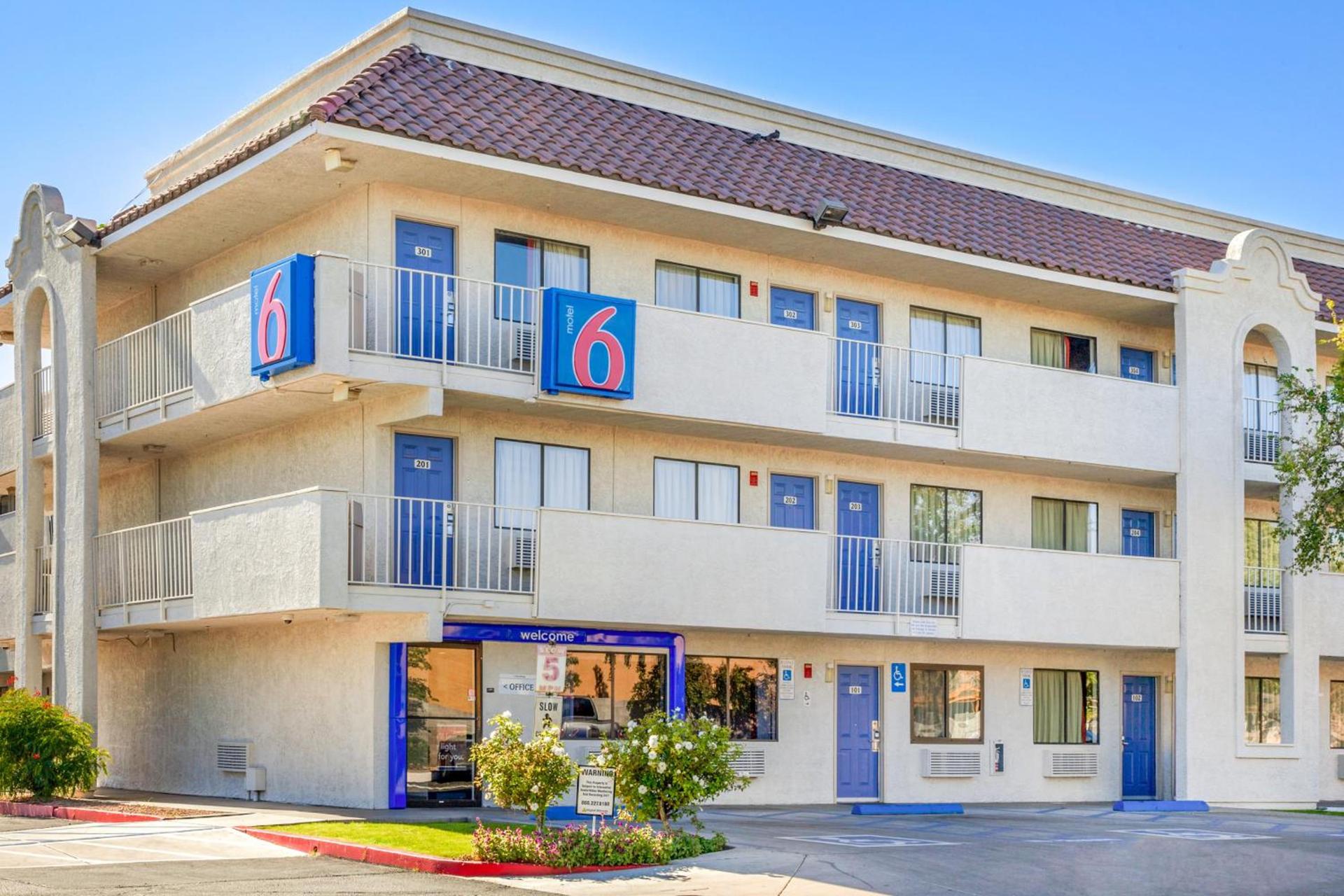 Motel 6-Phoenix, AZ - West photo 13