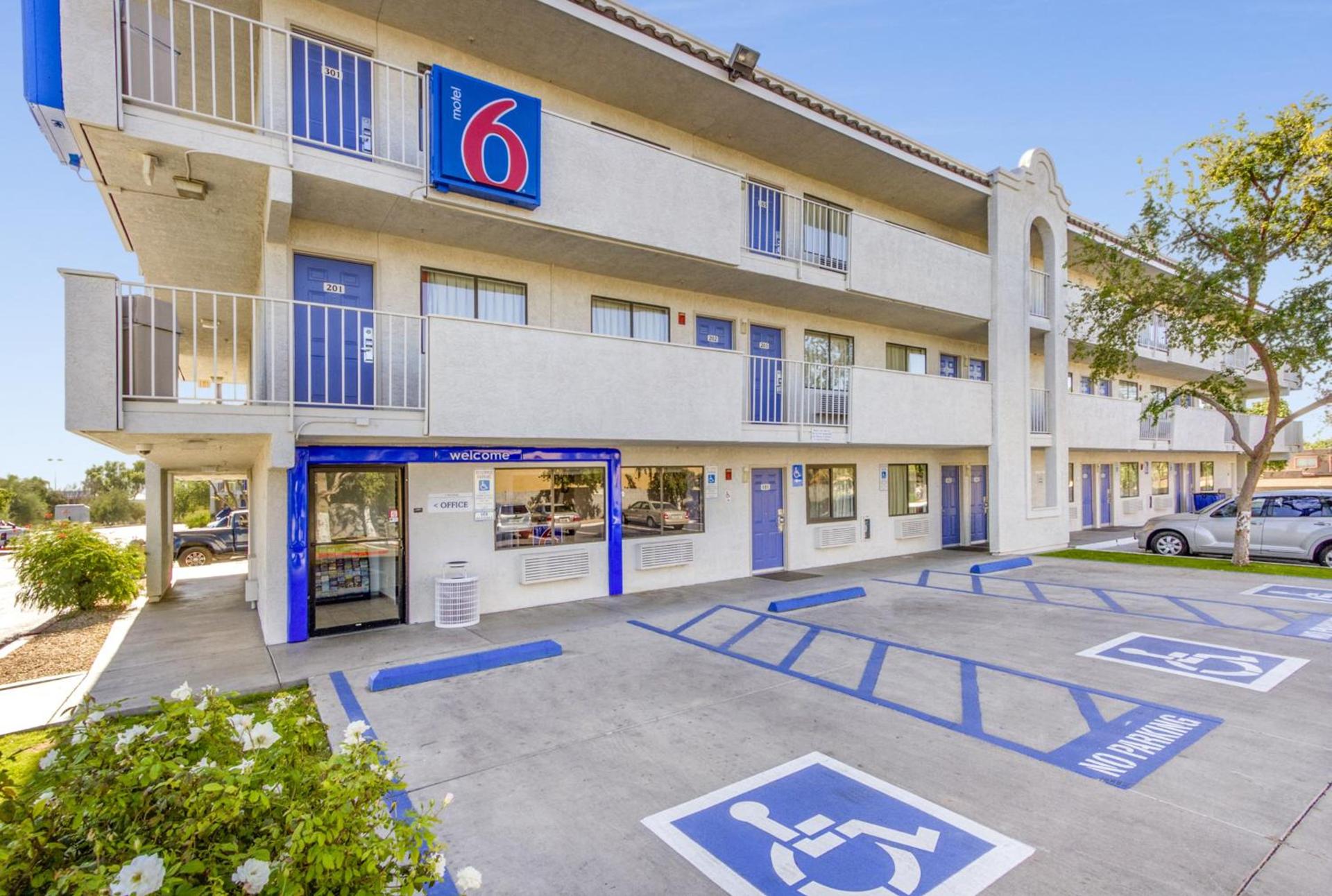 Motel 6-Phoenix, AZ - West photo 22