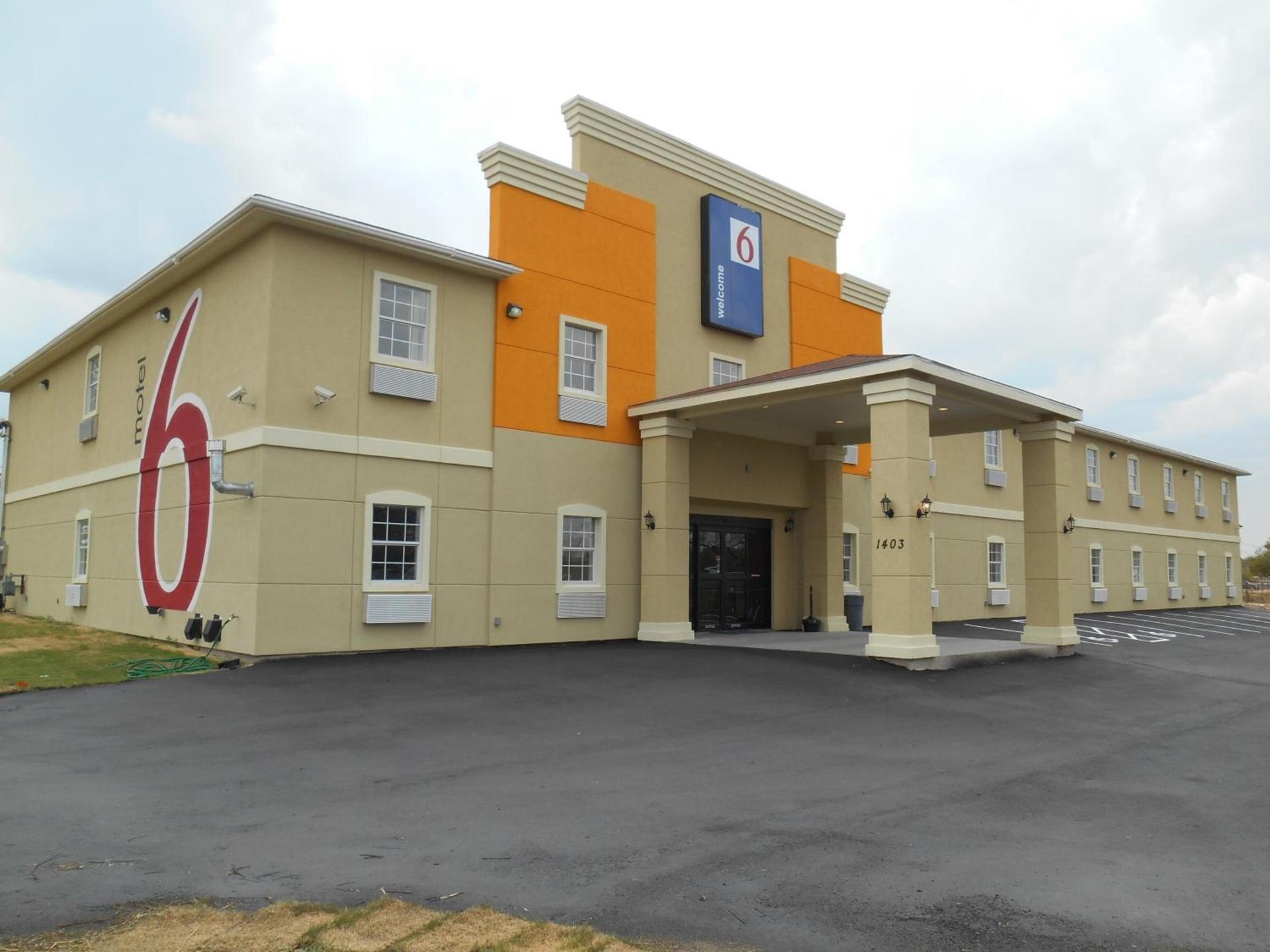 Motel 6-Jourdanton, TX photo 33