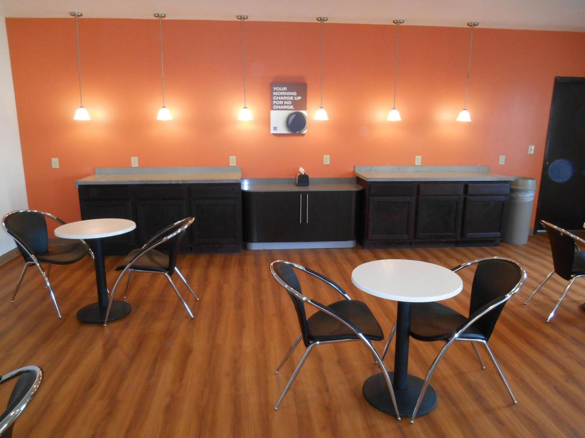 Motel 6-Jourdanton, TX photo 40