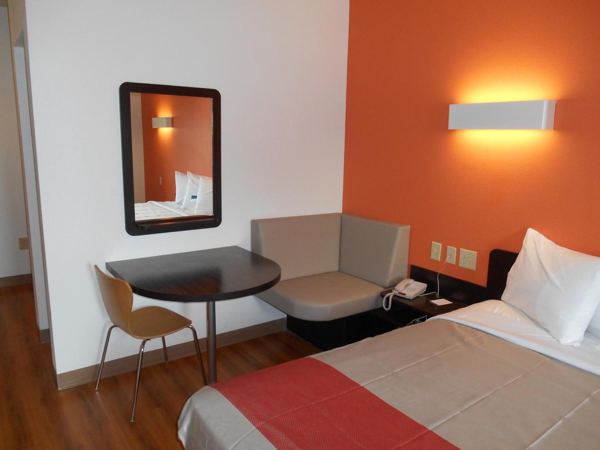 Motel 6-Jourdanton, TX photo 36