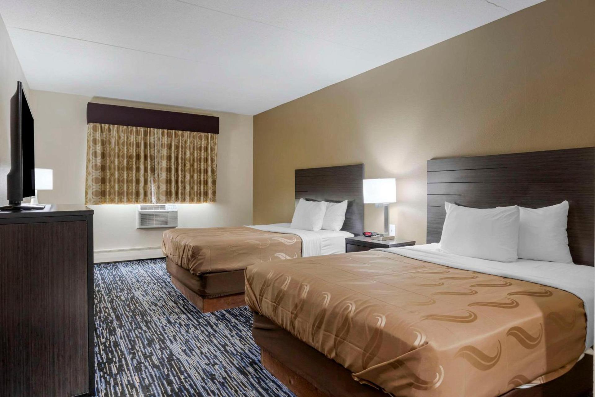 Rodeway Inn Grandville - Grand Rapids photo 17