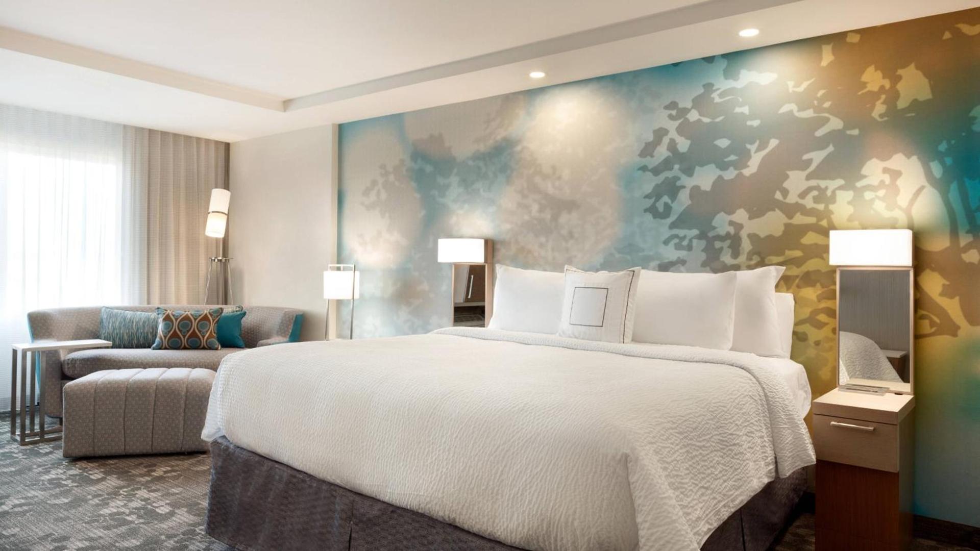 Courtyard by Marriott Boston Dedham/Westwood photo 36
