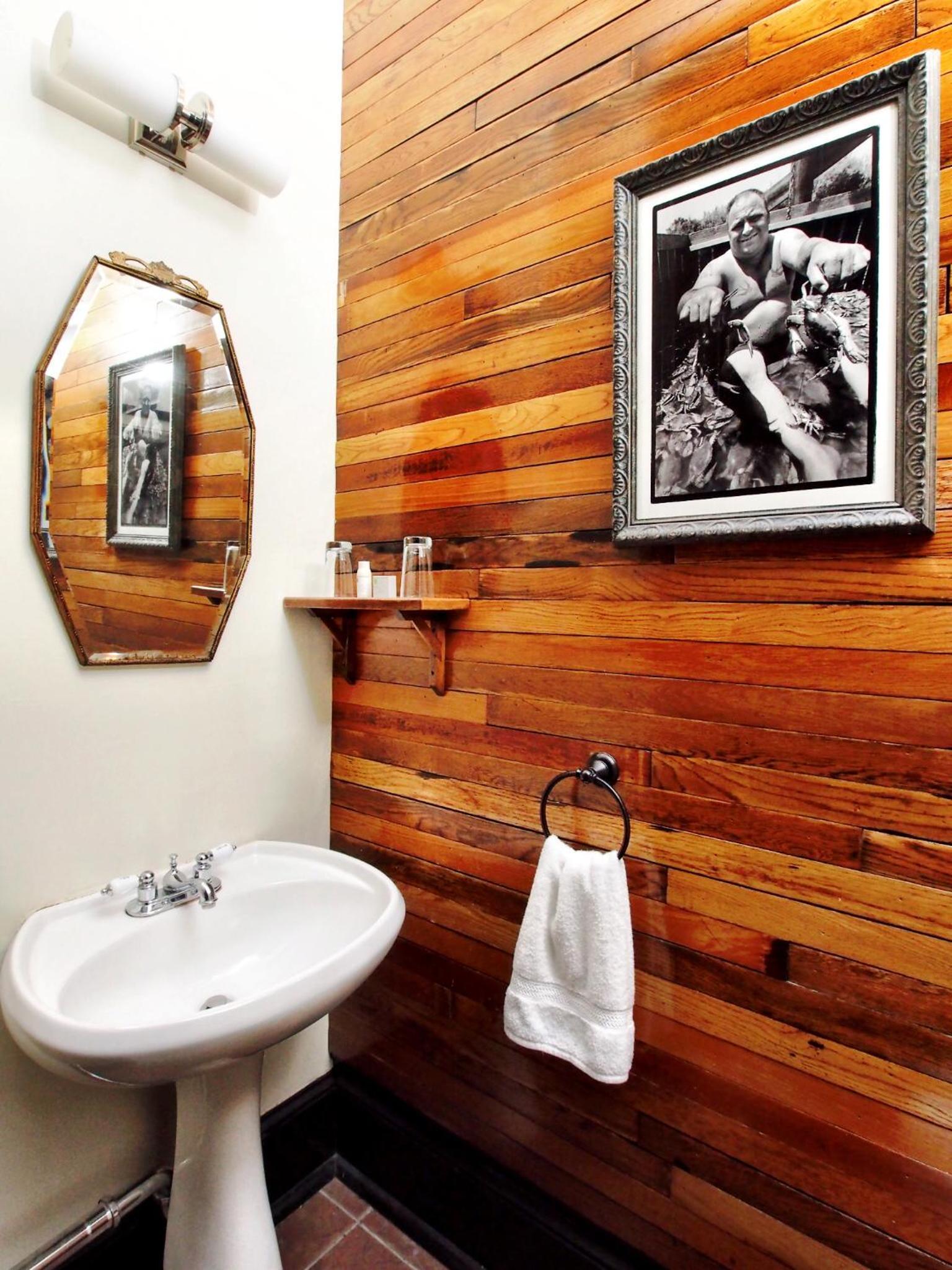 Royal Street Inn & Bar photo 2