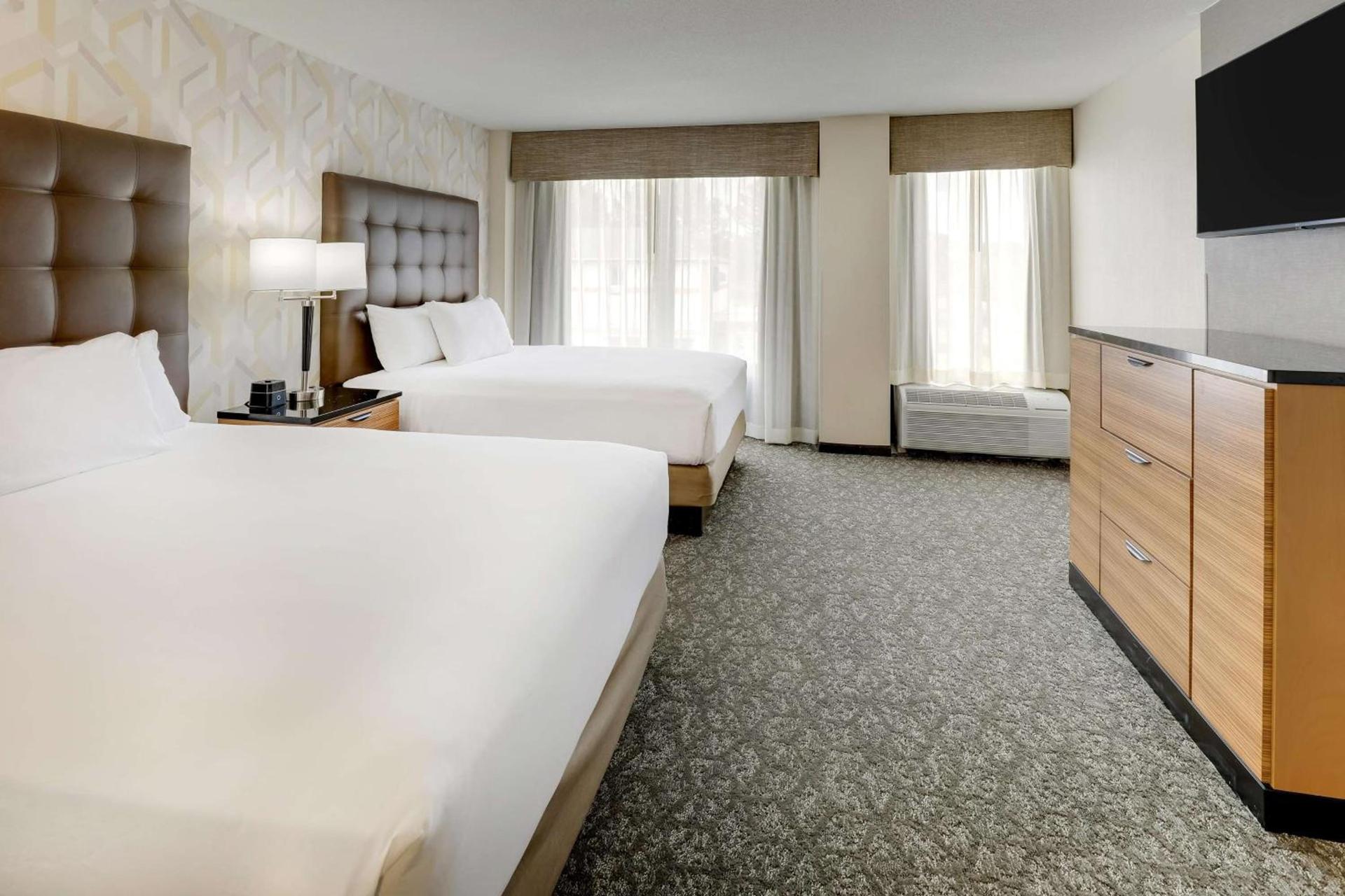 Drury Inn & Suites Birmingham Lakeshore Drive photo 31