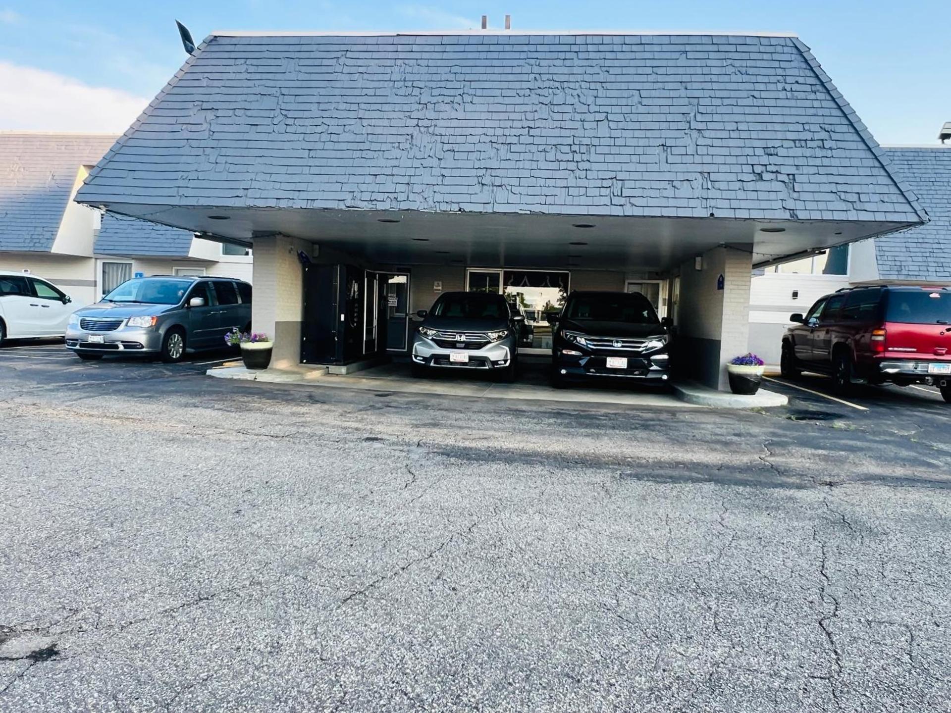 Executive Inn Owatonna Hwy 35 photo 29