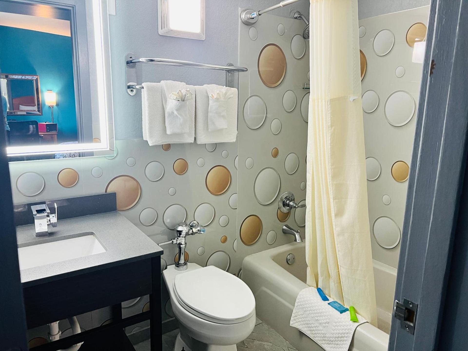 Executive Inn Owatonna Hwy 35 photo 66