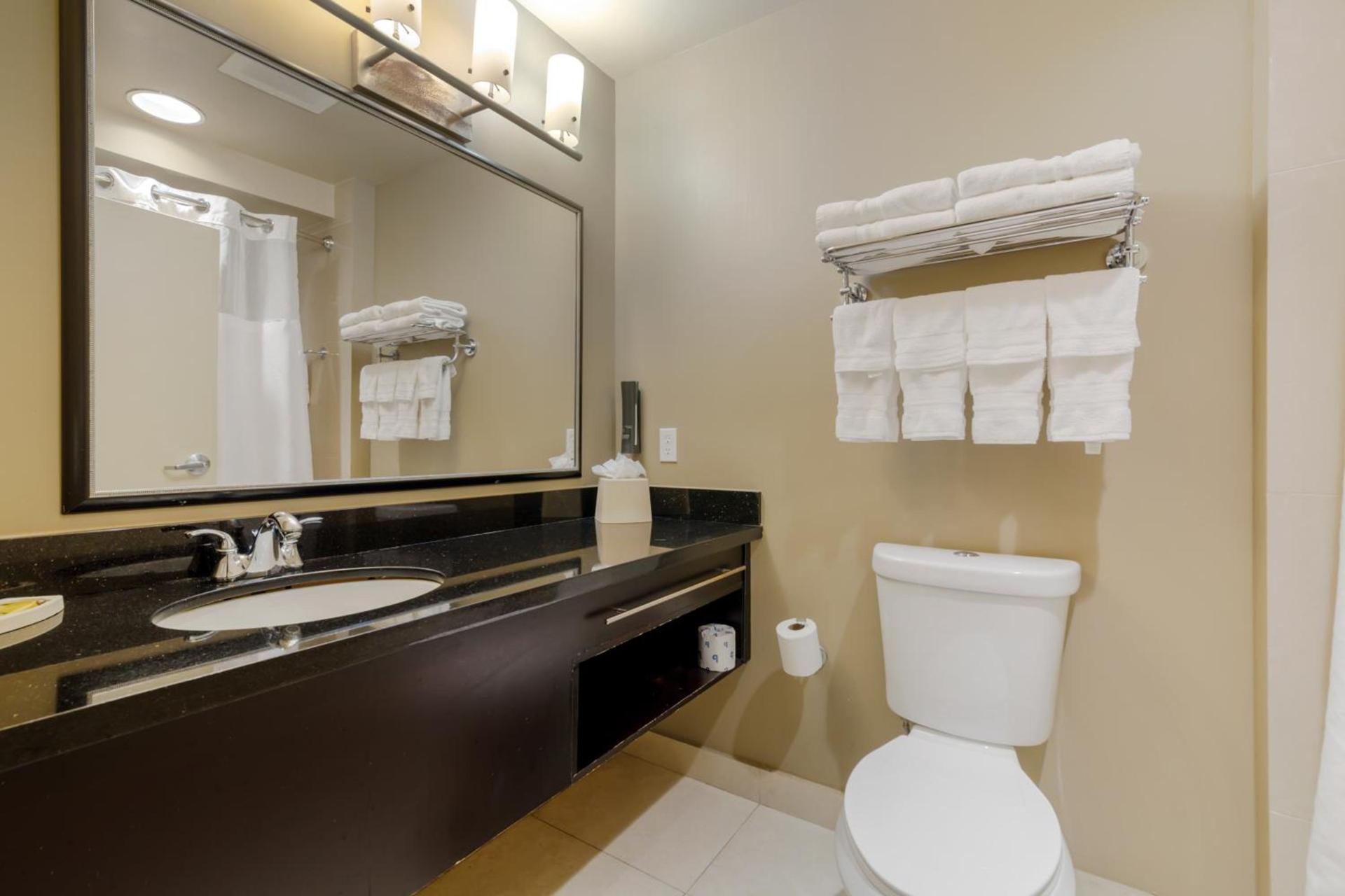 Best Western Plus Miami Airport North Hotel & Suites photo 36