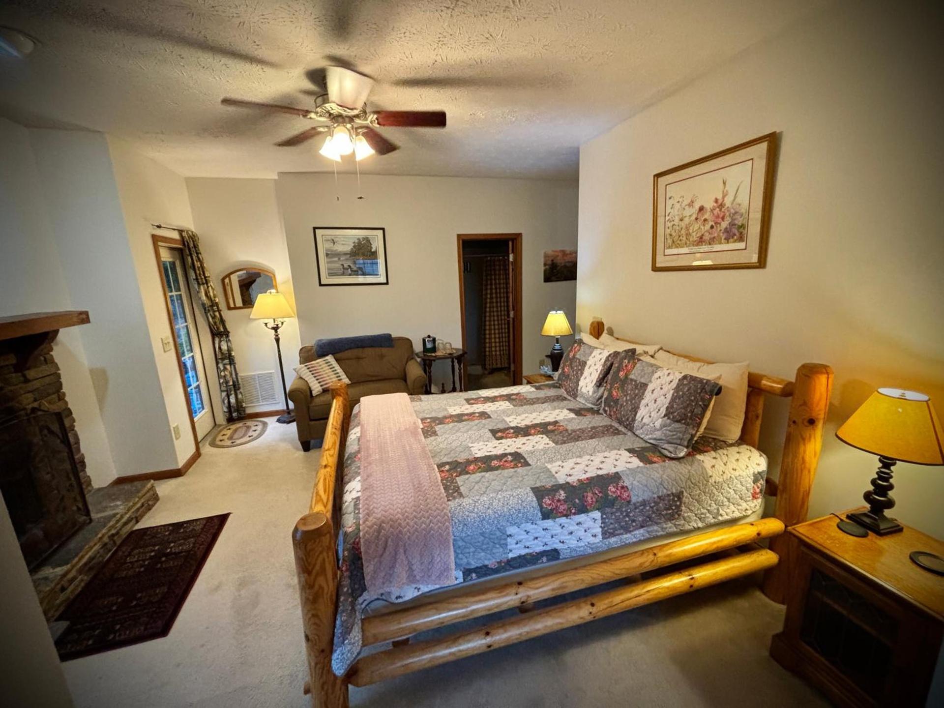 Long Mountain Lodge photo 13