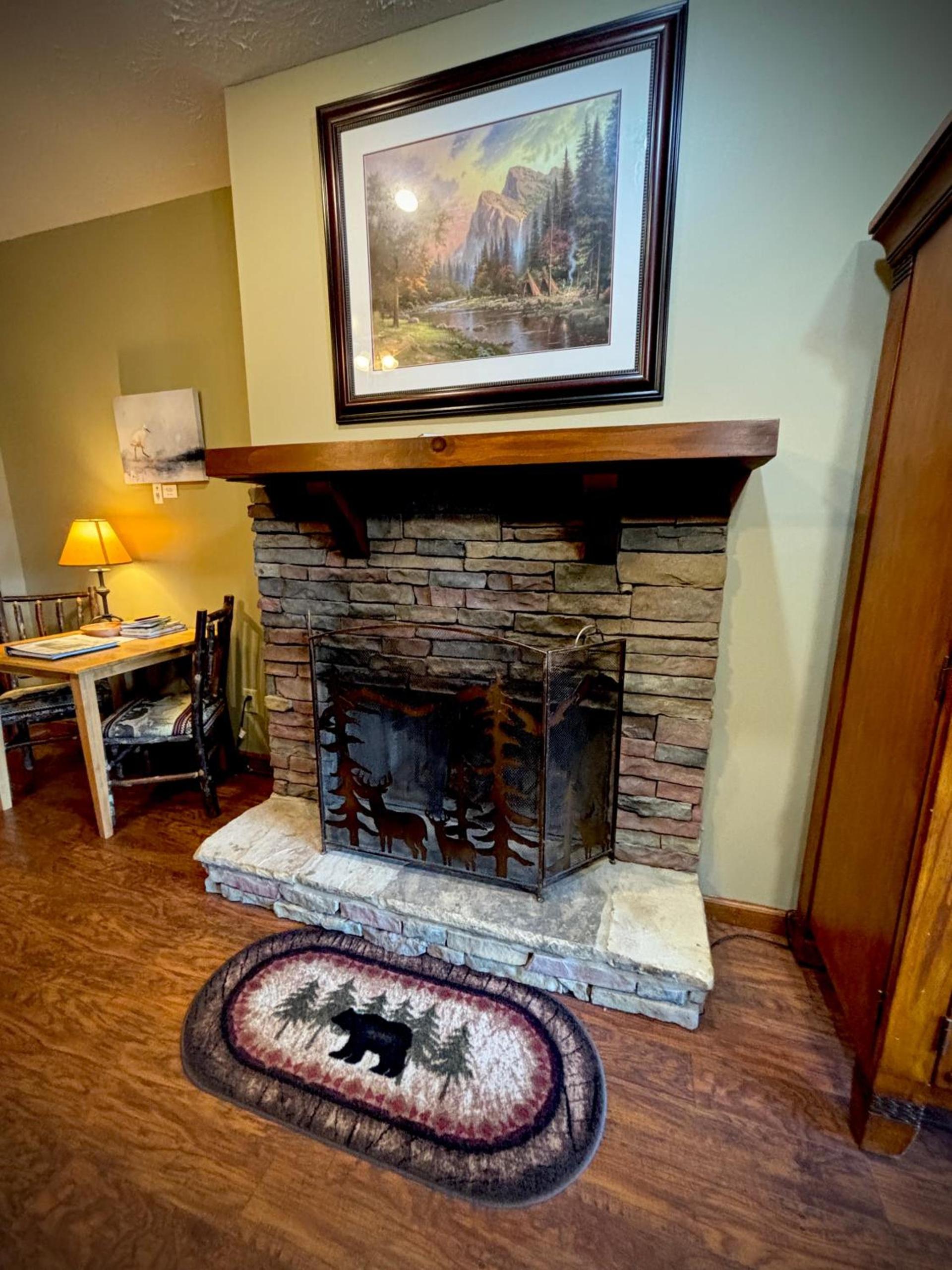 Long Mountain Lodge photo 17