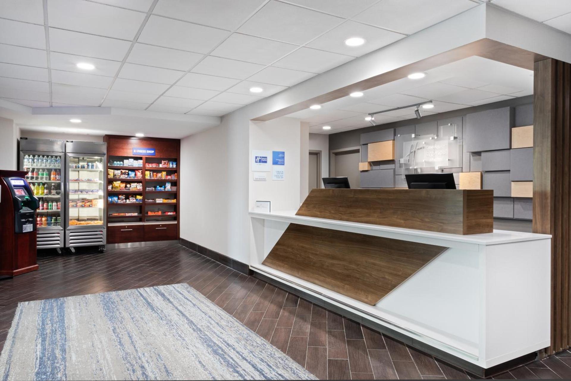 Holiday Inn Express & Suites Cincinnati Riverfront by IHG photo 27
