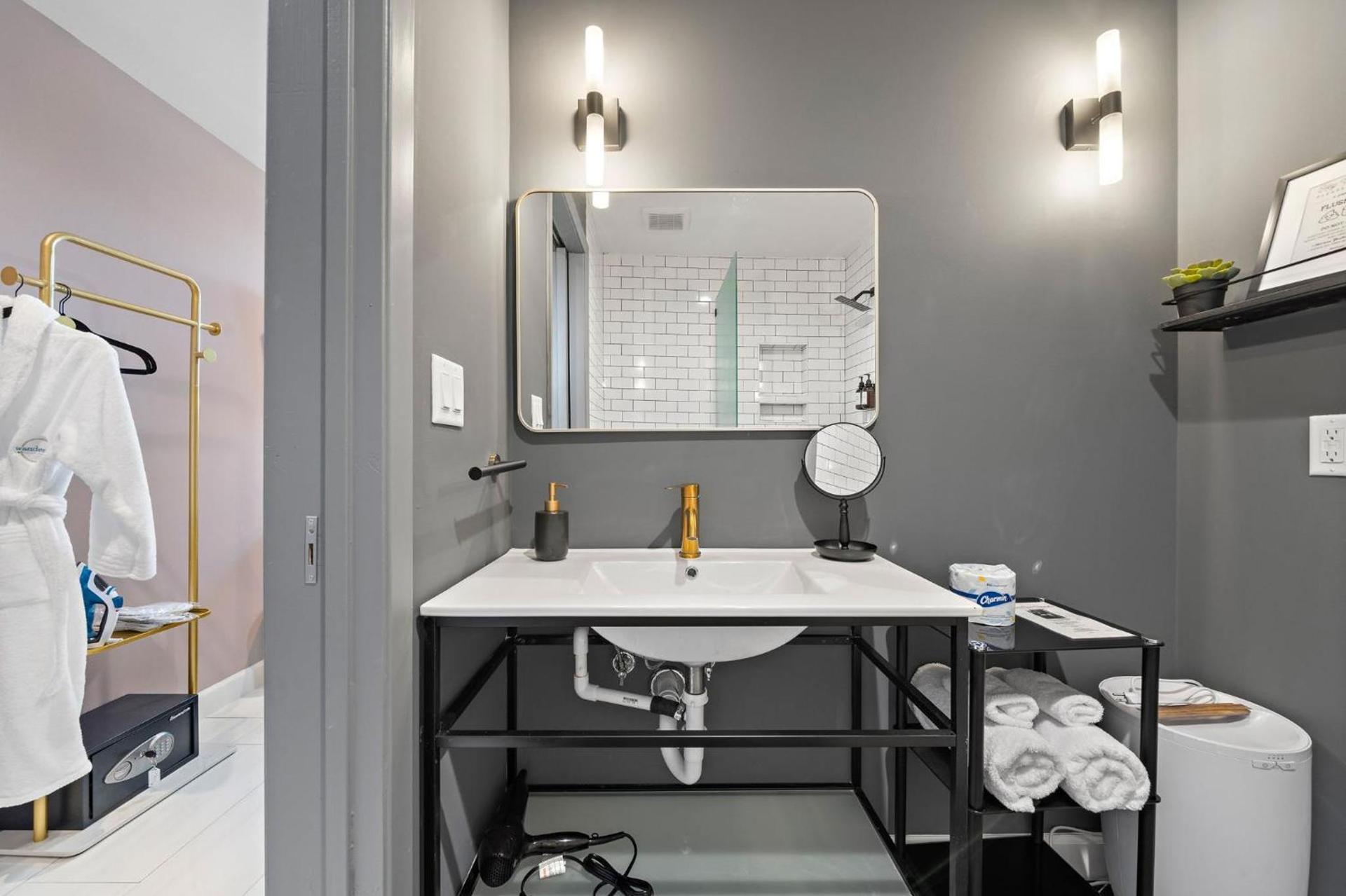 Wanderstay Boutique Hotel photo 58
