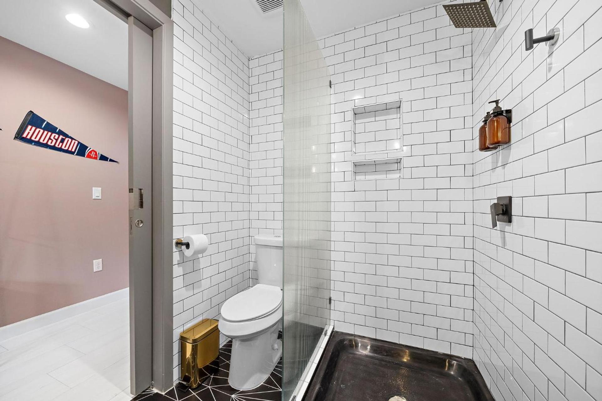 Wanderstay Boutique Hotel photo 61