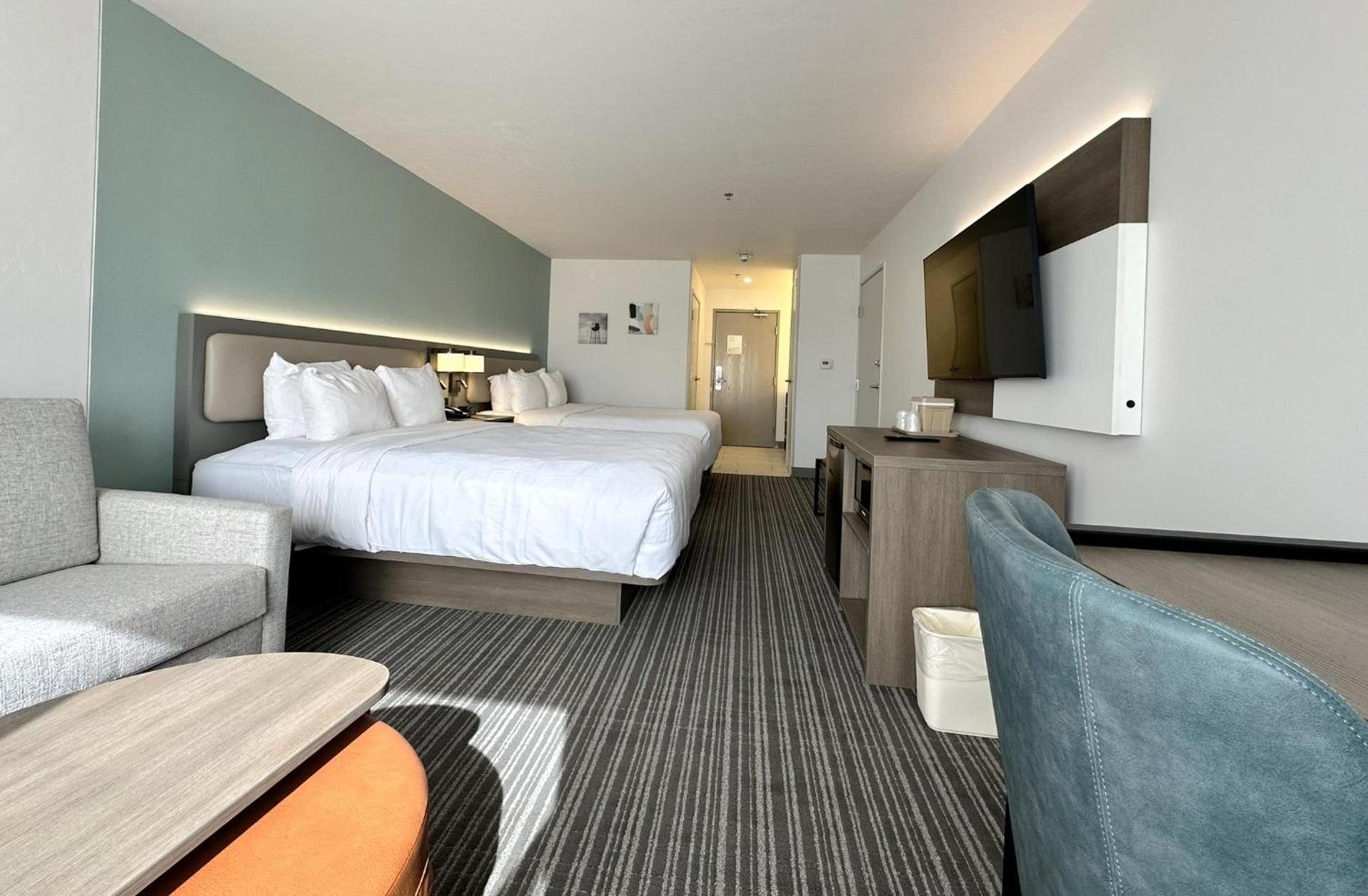 Comfort Suites at Tucson Mall photo 25