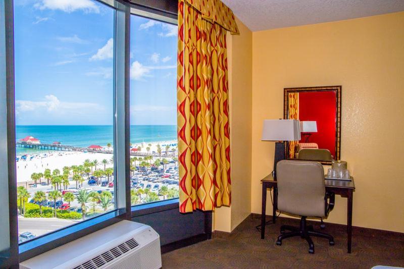 Pier House 60 Clearwater Beach Marina Hotel photo 7