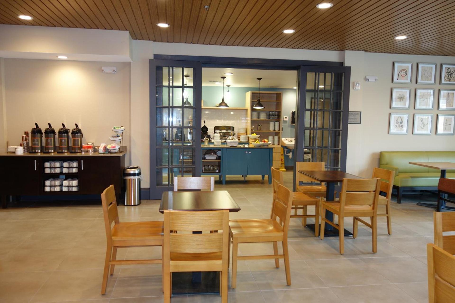 Garner Hotel Houston - Westheimer by IHG photo 32