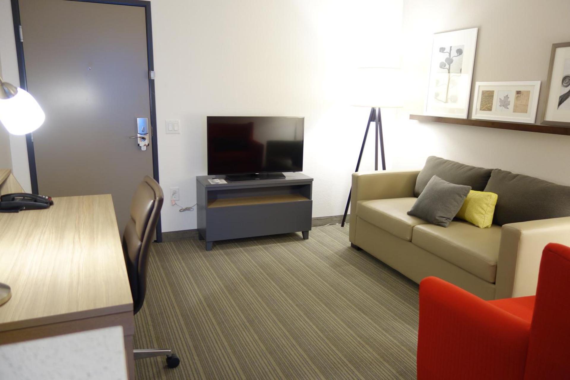 Garner Hotel Houston - Westheimer by IHG photo 35