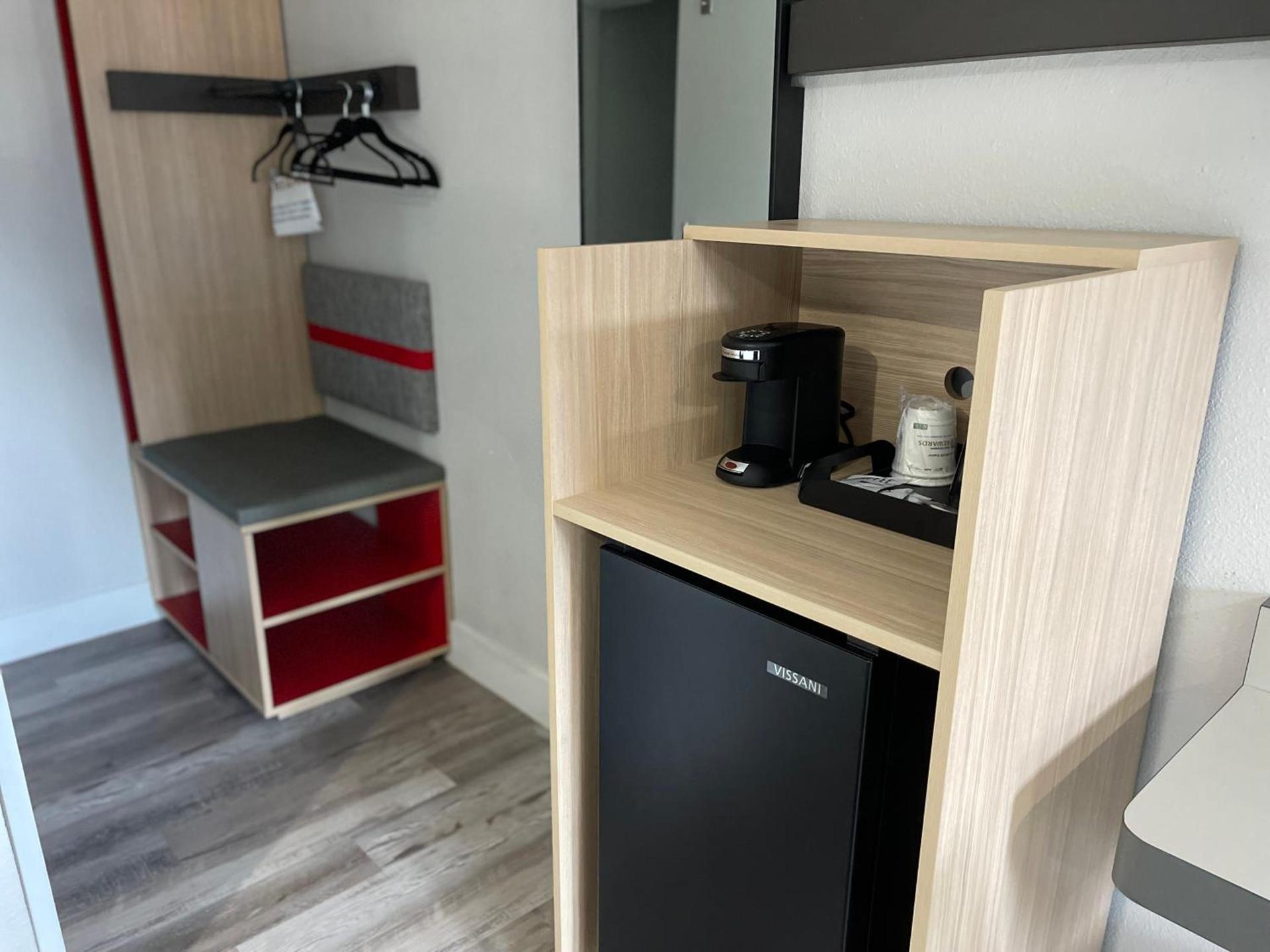 The Midtowner Hotel, SureStay Collection by Best Western photo 20