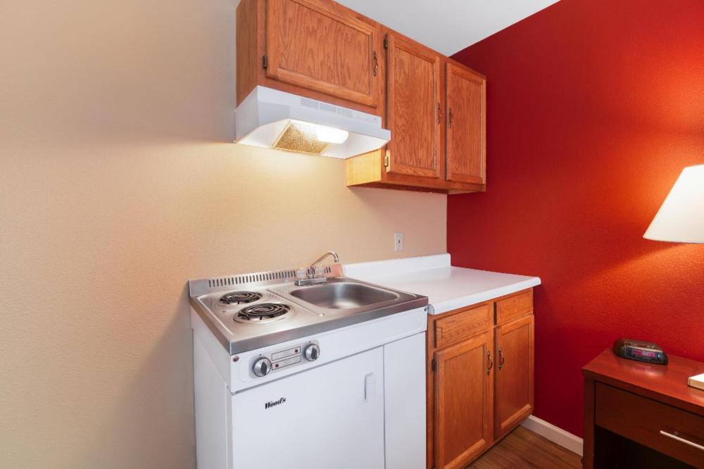 Pullman Garden Inn photo 10
