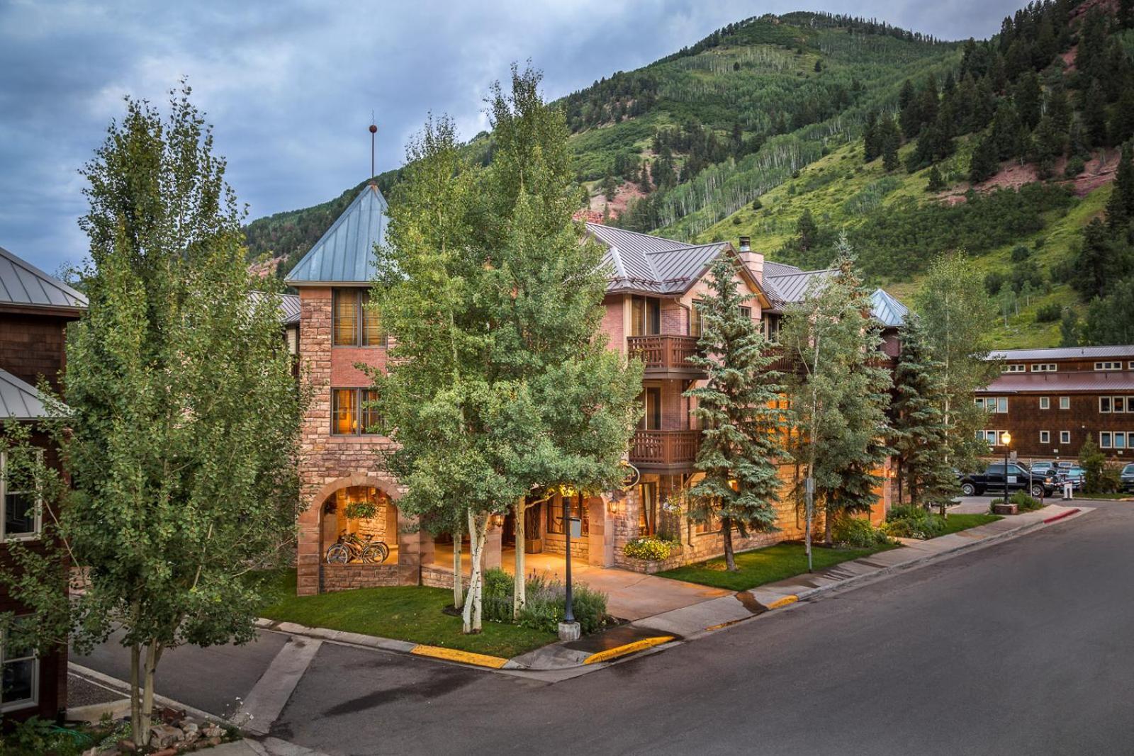 The Hotel Telluride photo 32