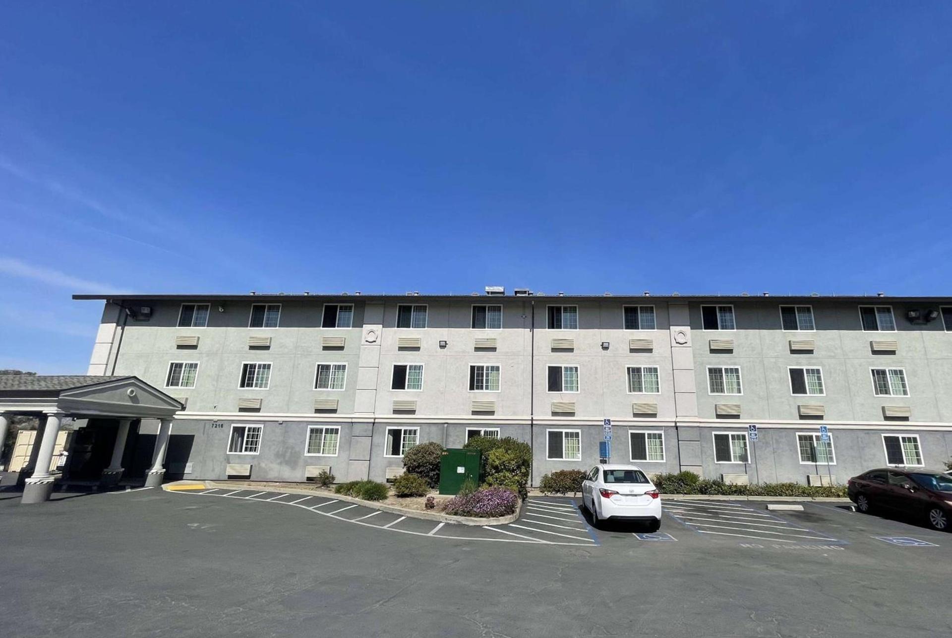 Super 8 by Wyndham Sacramento/Florin Rd photo 5