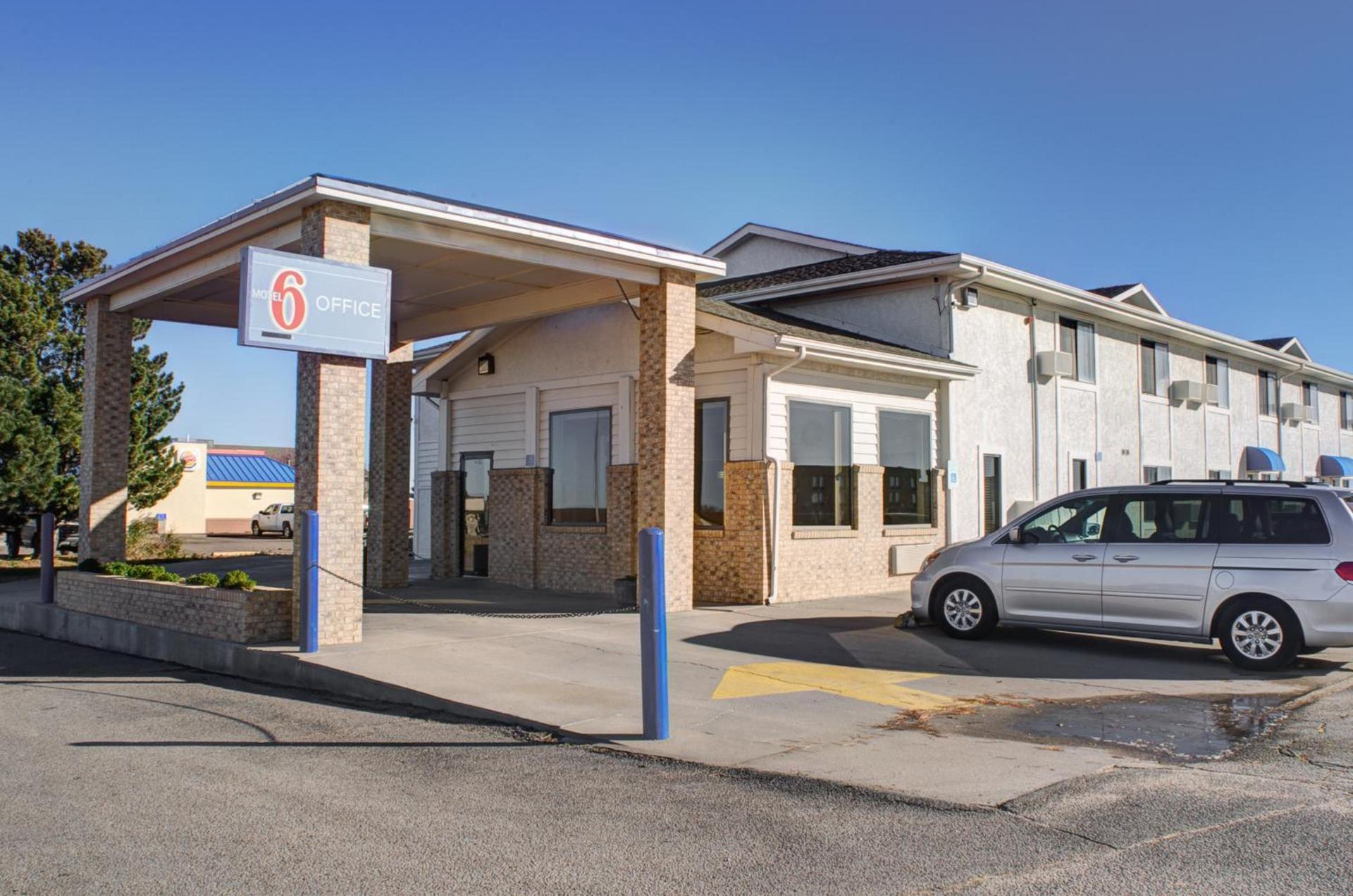 Motel 6-Colby, KS photo 2