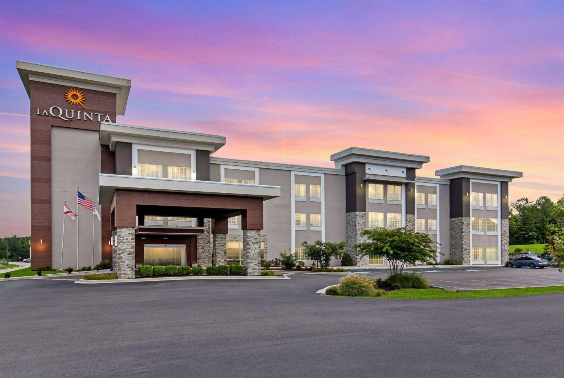 La Quinta by Wyndham Cullman photo 4
