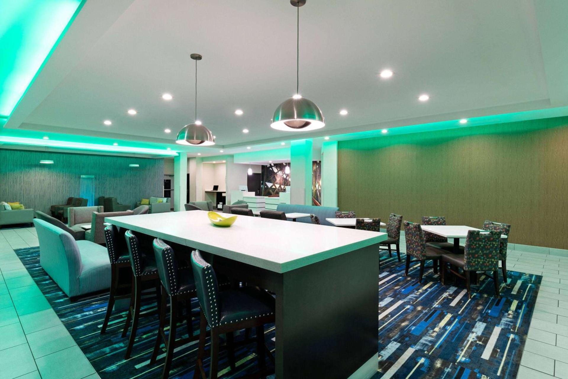La Quinta by Wyndham Cullman photo 9