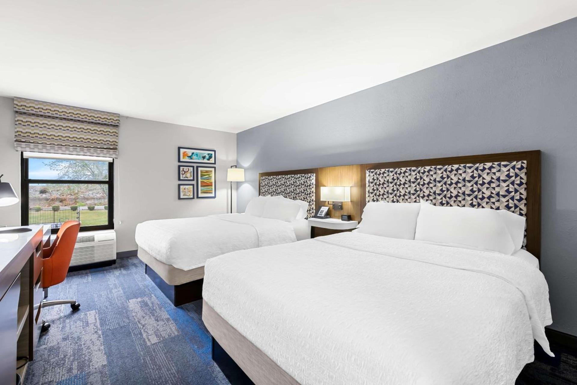 Hampton Inn Florence Midtown near University of North Alabama photo 35
