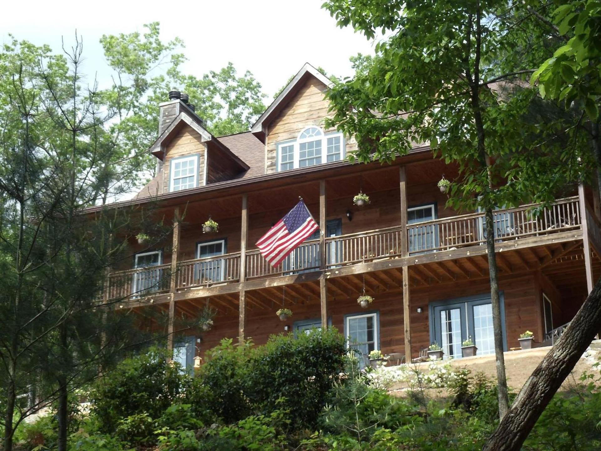 Long Mountain Lodge photo 35