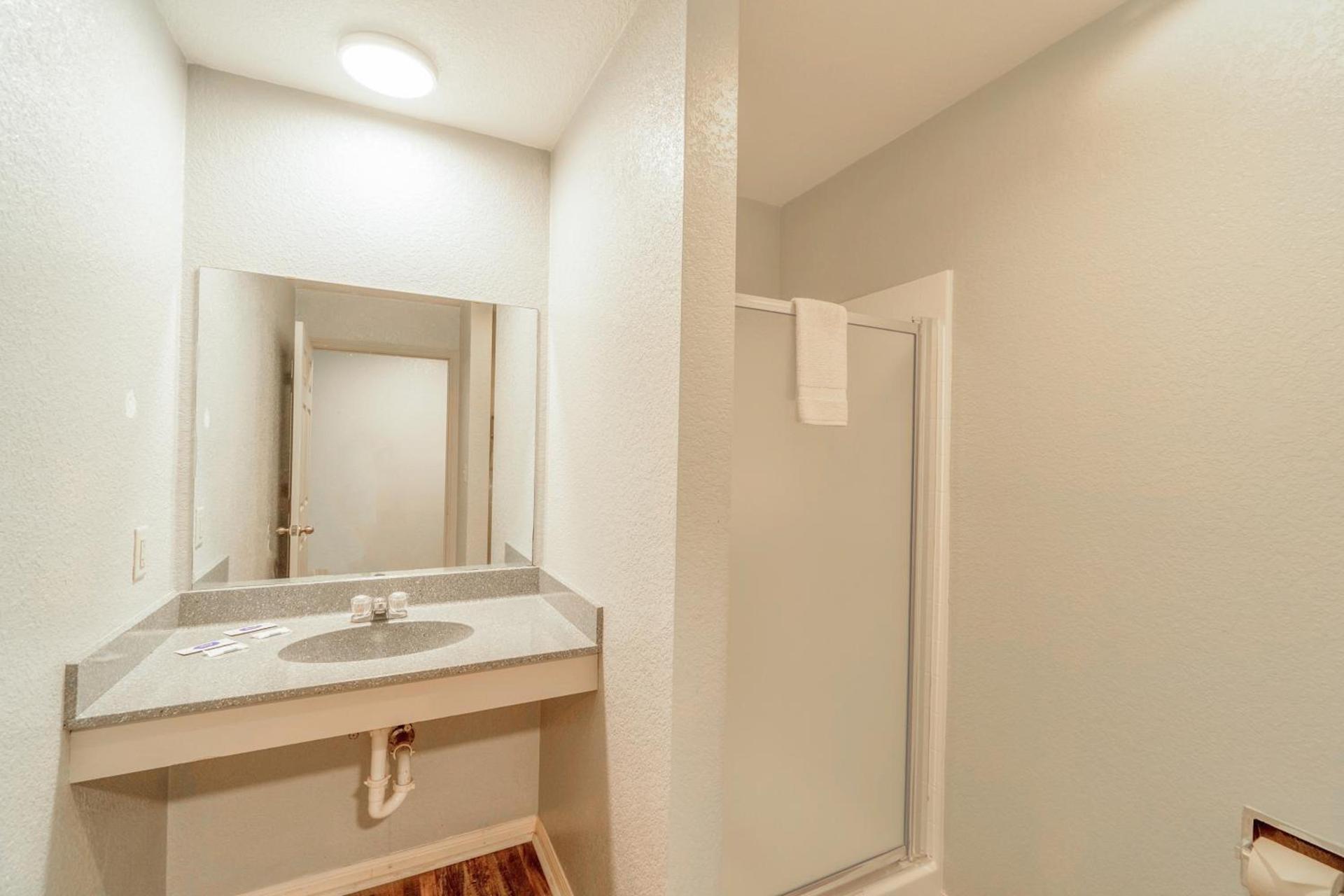 High Five Inn By OYO Killeen photo 31