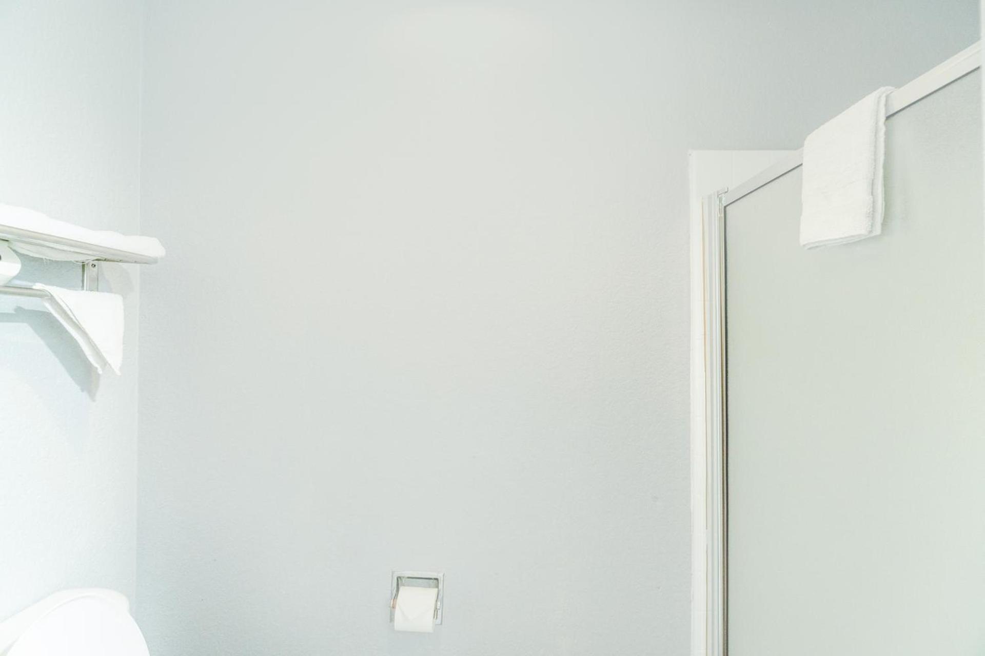 High Five Inn By OYO Killeen photo 49