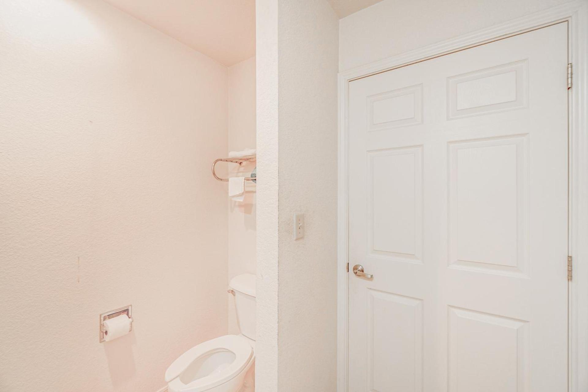 High Five Inn By OYO Killeen photo 60