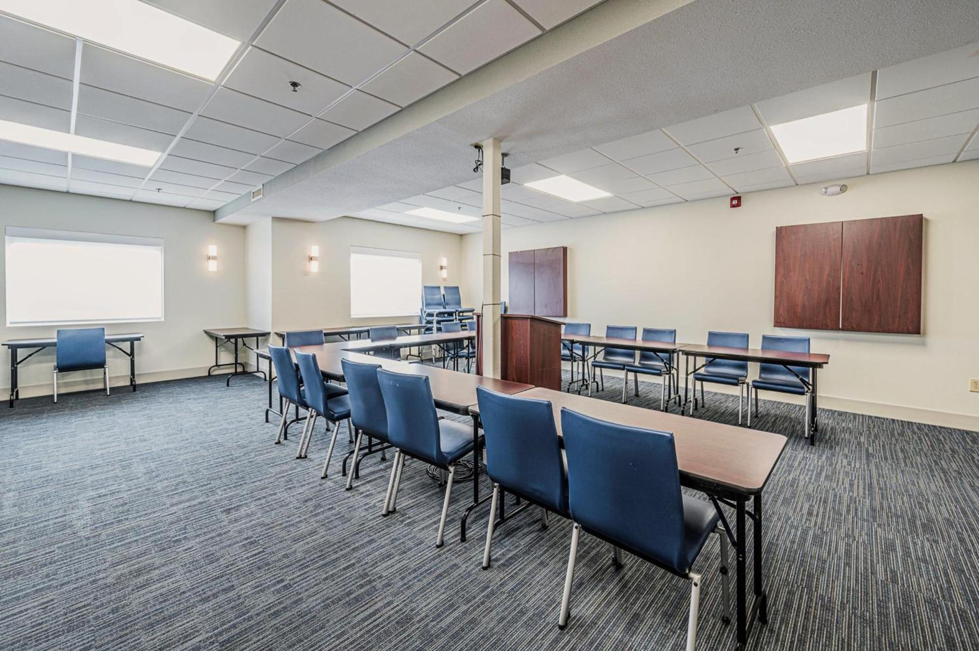 Holiday Inn Express Hotel & Suites Franklin by IHG photo 58
