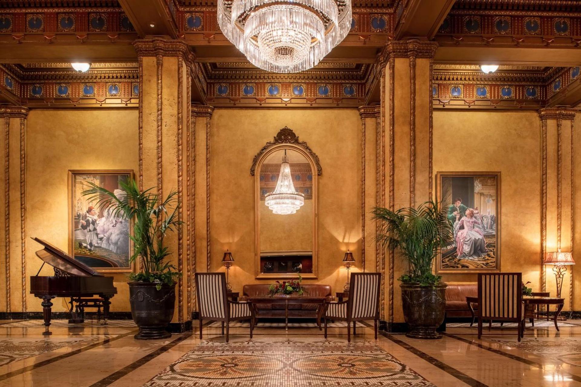 The Roosevelt Hotel New Orleans - Waldorf Astoria Hotels & Resorts photo 2
