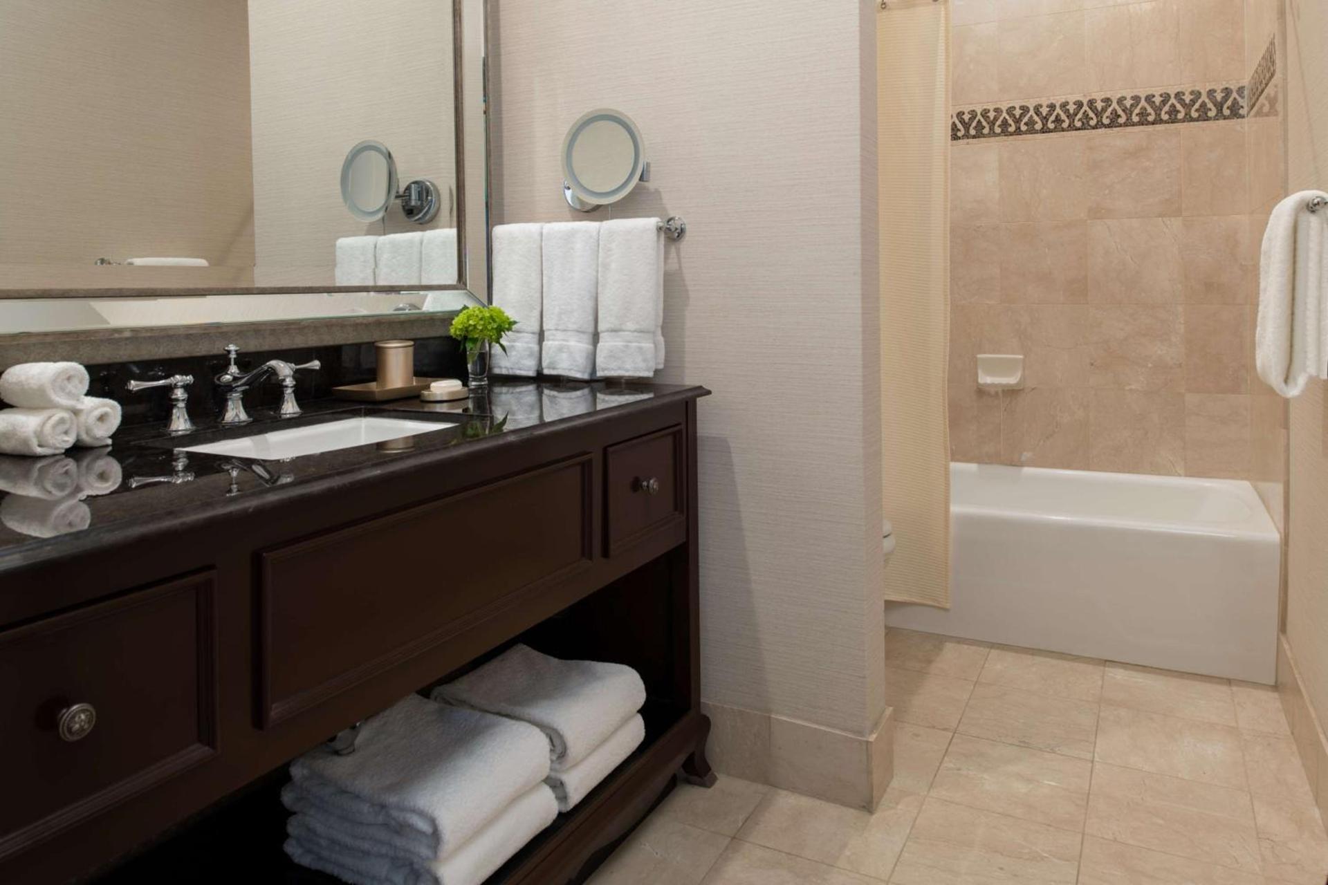 The Roosevelt Hotel New Orleans - Waldorf Astoria Hotels & Resorts photo 54