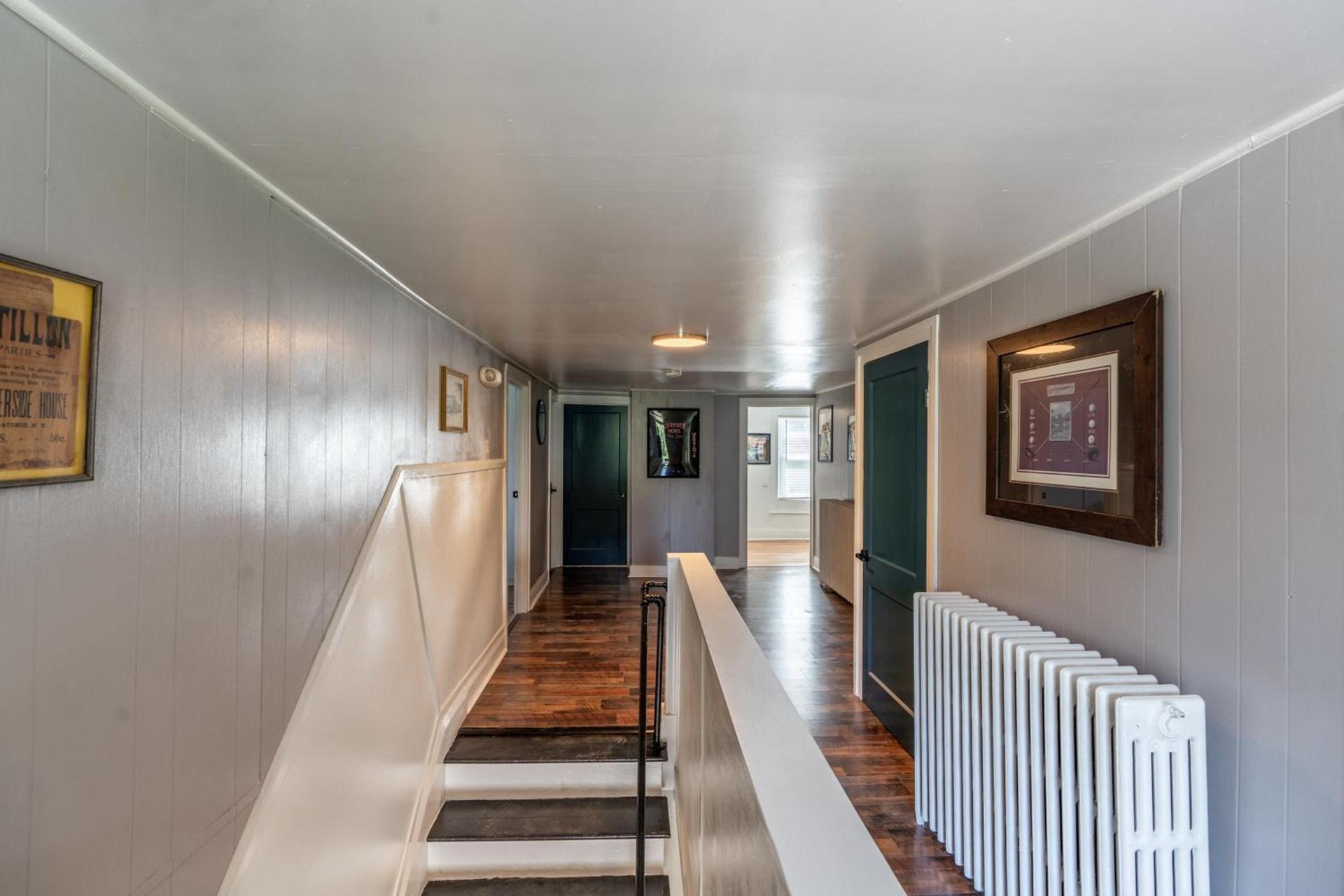Riverside Hotel photo 3