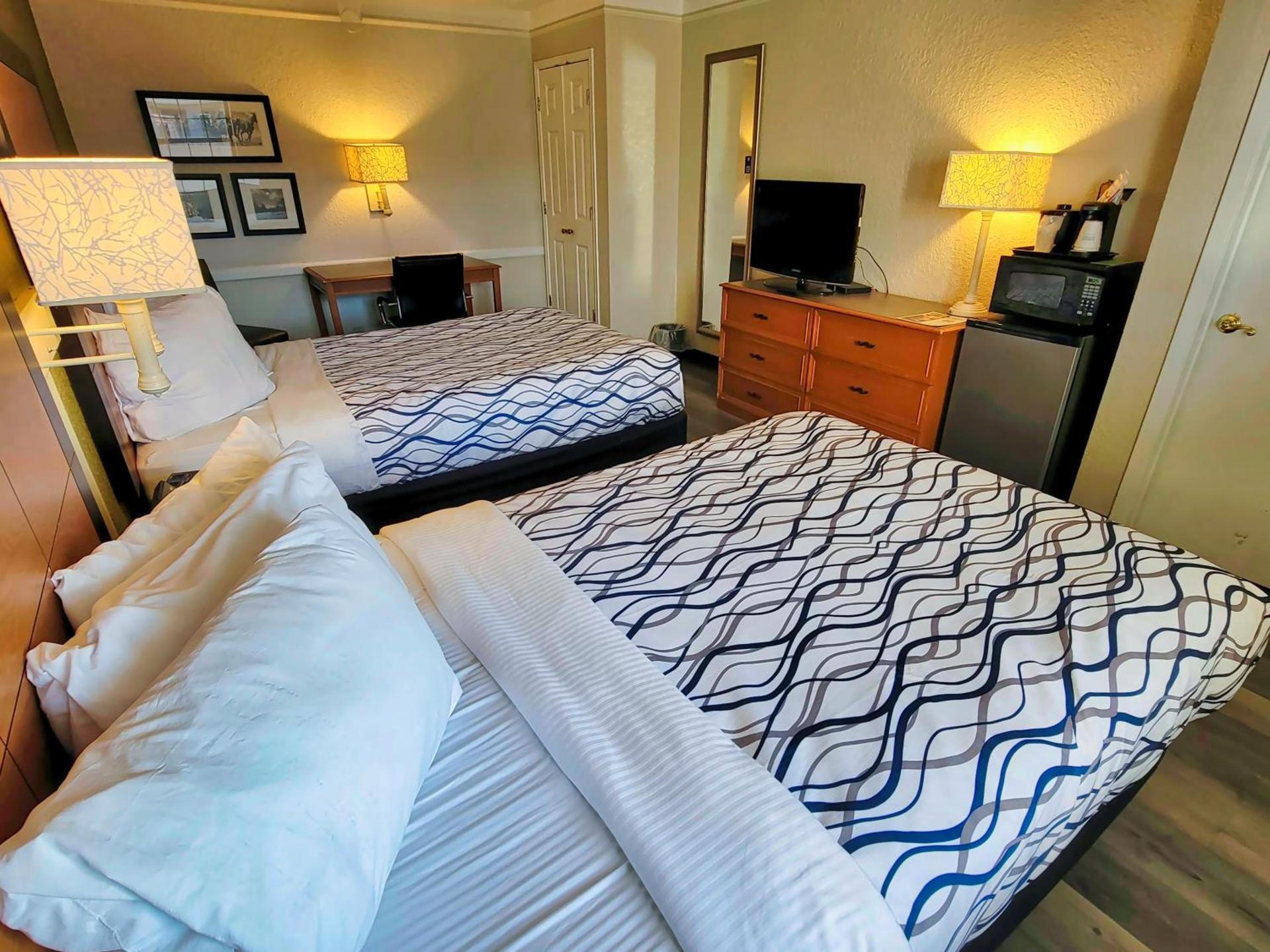 Travelodge by Wyndham Amarillo West Medical Center photo 31