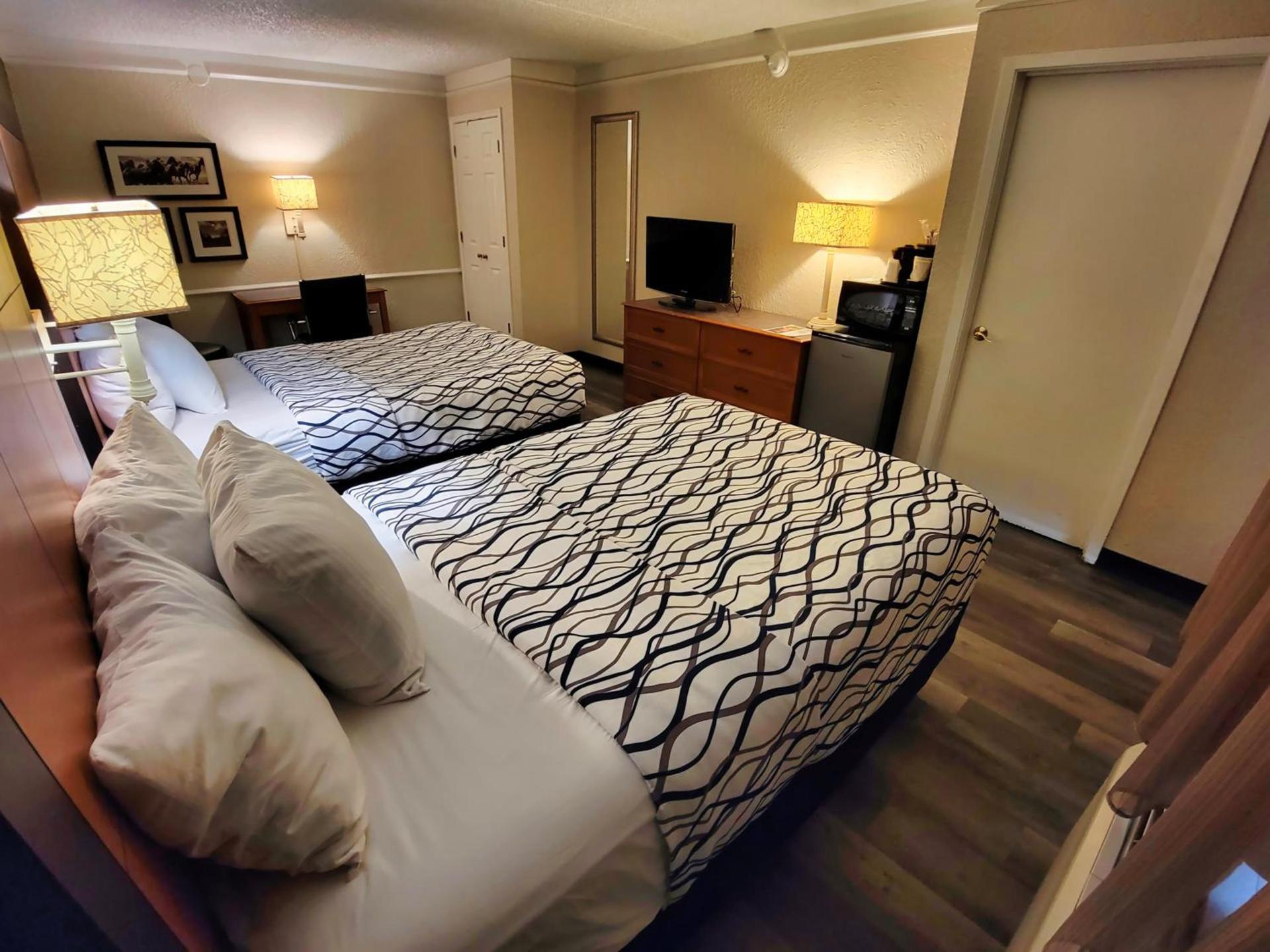 Travelodge by Wyndham Amarillo West Medical Center photo 25