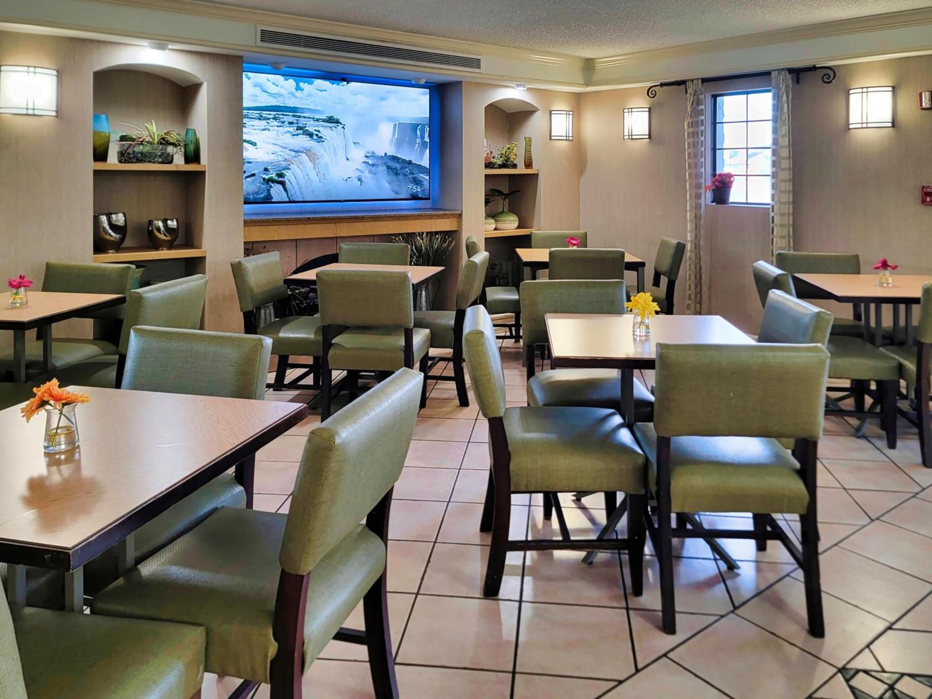 Travelodge by Wyndham Amarillo West Medical Center photo 6